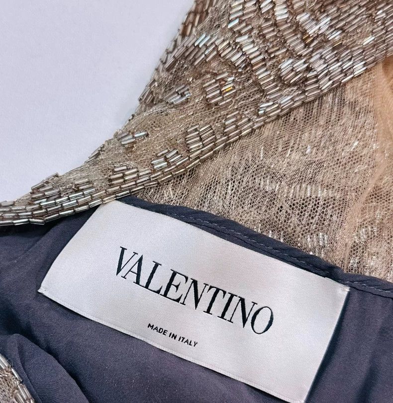 Valentino Valentino Handmade beaded top Size S / US 4 / IT 40 - 5 Thumbnail