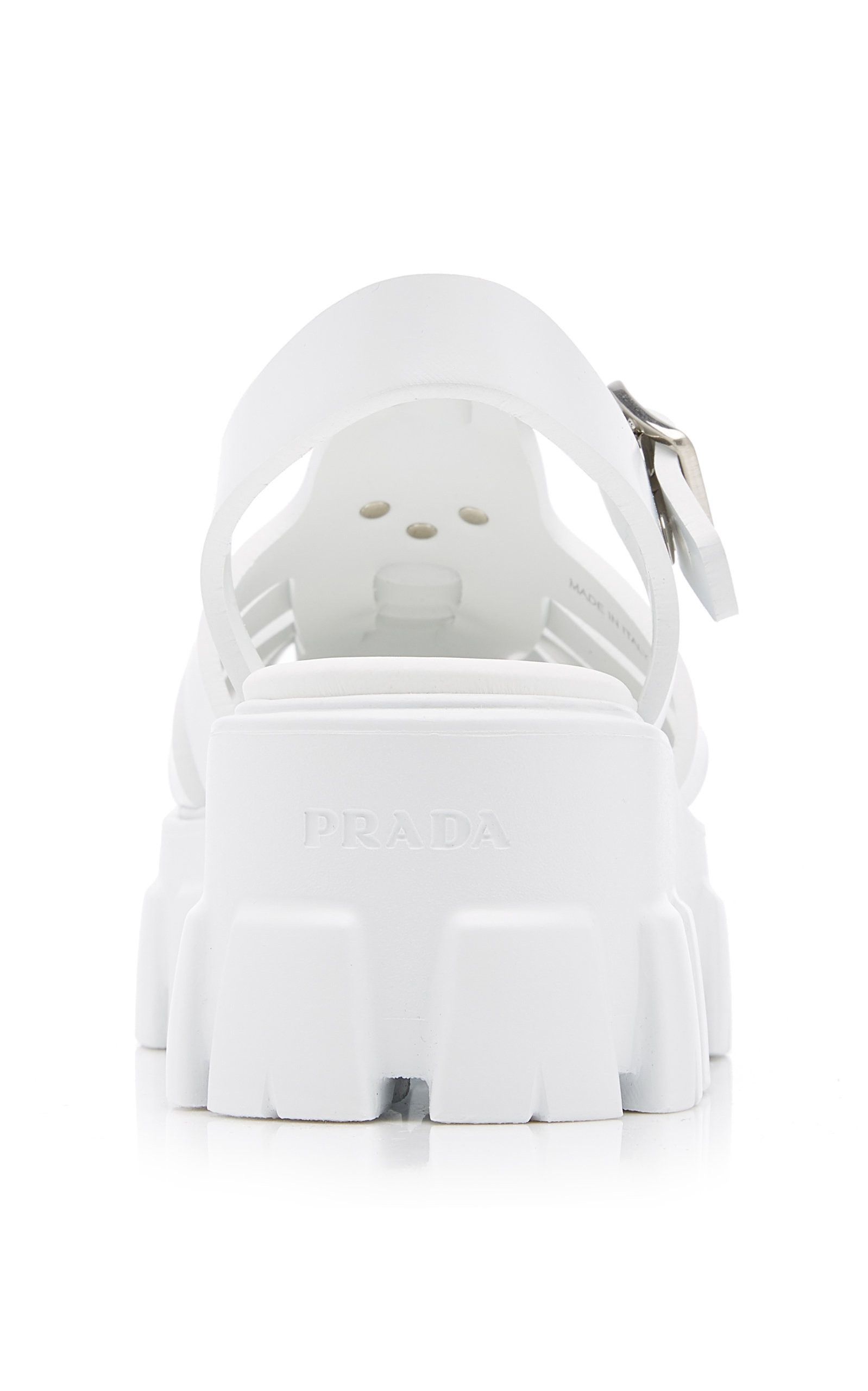 o1la1rc1a0925 Fisherman Sandals in White