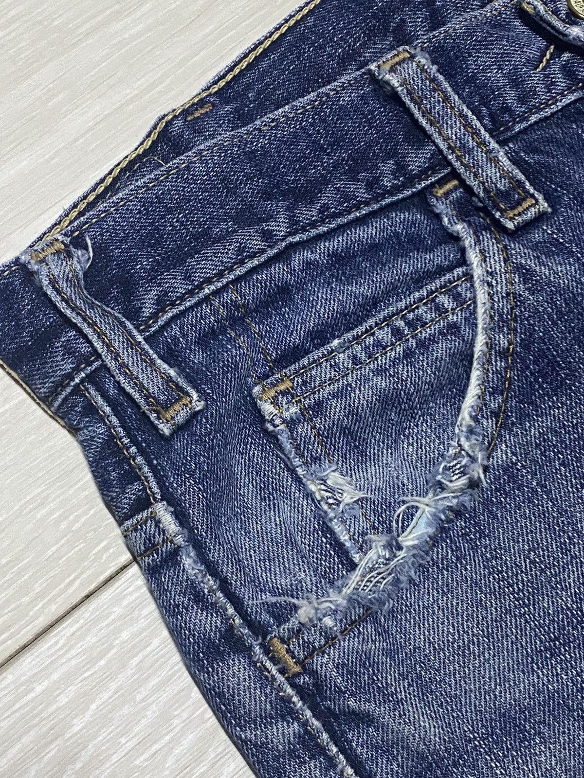 Levi's Vintage Levis Austin Jean Flare Blue Wash Distressed Jeans Size US 31 - 7 Thumbnail