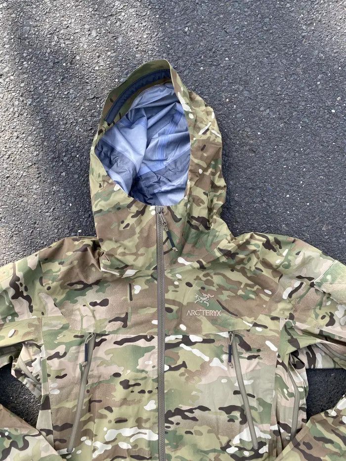 Arc'teryx Arc’teryx Leaf Alpha LT Gen 2 Size US M / EU 48-50 / 2 - 6 Thumbnail