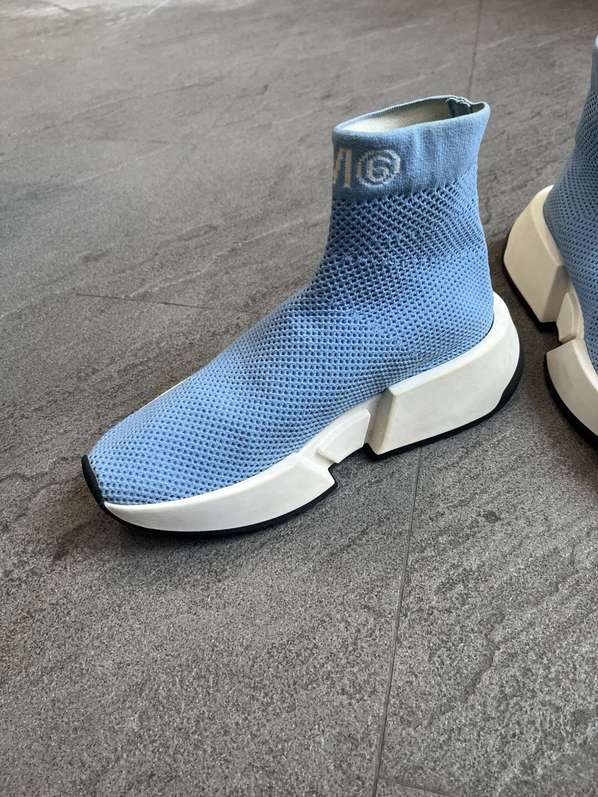 Maison Margiela MM6 Maison Margiela Blue Knit Sock Logo High Top EU39 Size US 9 / IT 39 - 9 Thumbnail