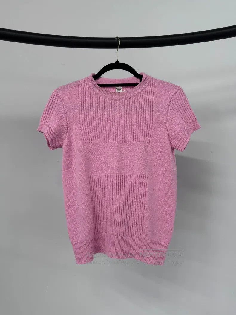 Hermes Hermes Pink Knit Short Sleeve Size XS / US 0-2 / IT 36-38 - 1 Thumbnail