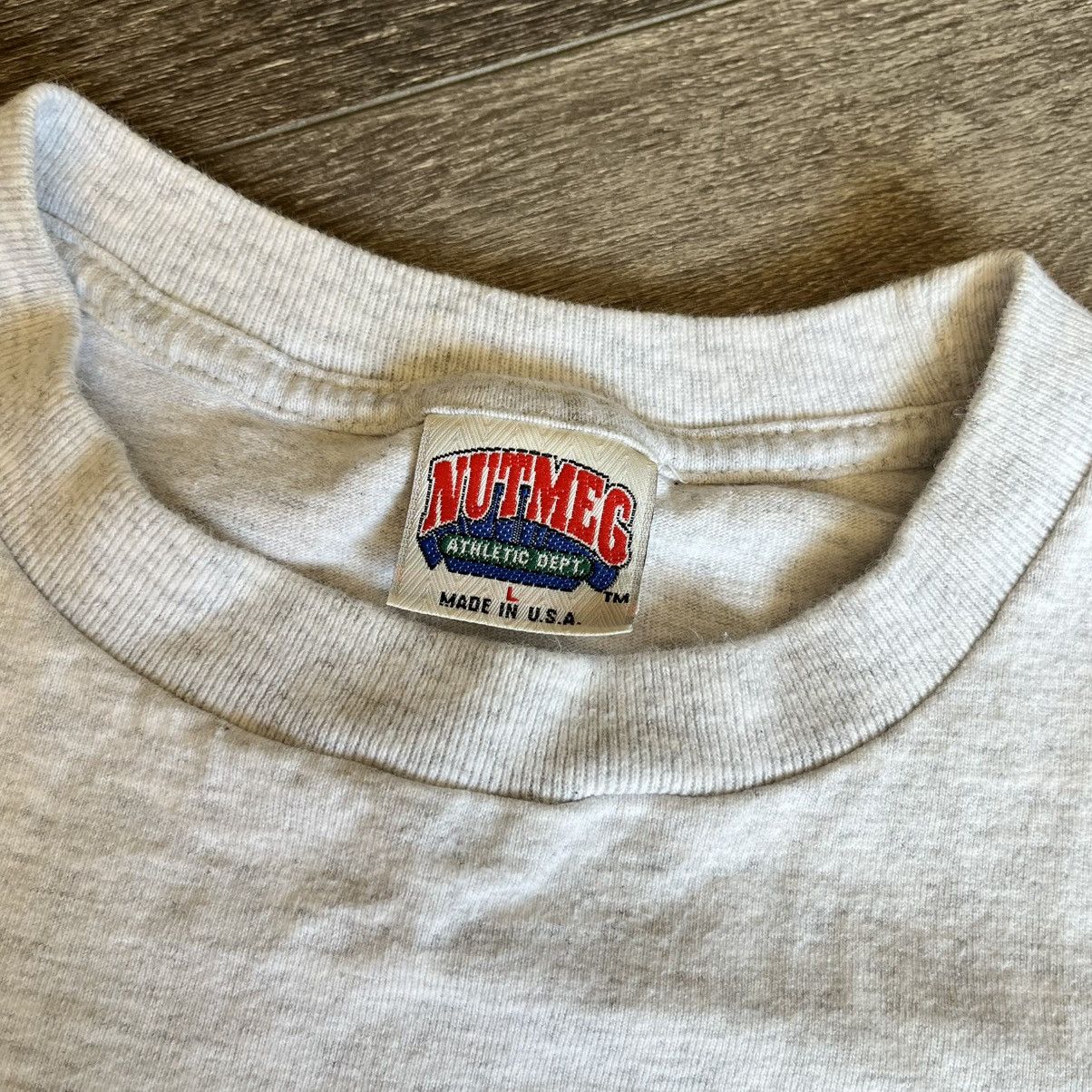 Nutmeg Vintage 1990s NFL Nutmeg New York Jets Football Logo T Shirt Size US L / EU 52-54 / 3 - 6 Thumbnail