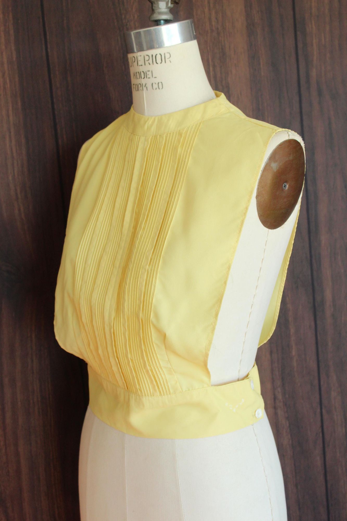 Vintage Vintage 1950s Dickie, Suitor by Babe Yellow Blouse Front wit Size ONE SIZE - 8 Thumbnail