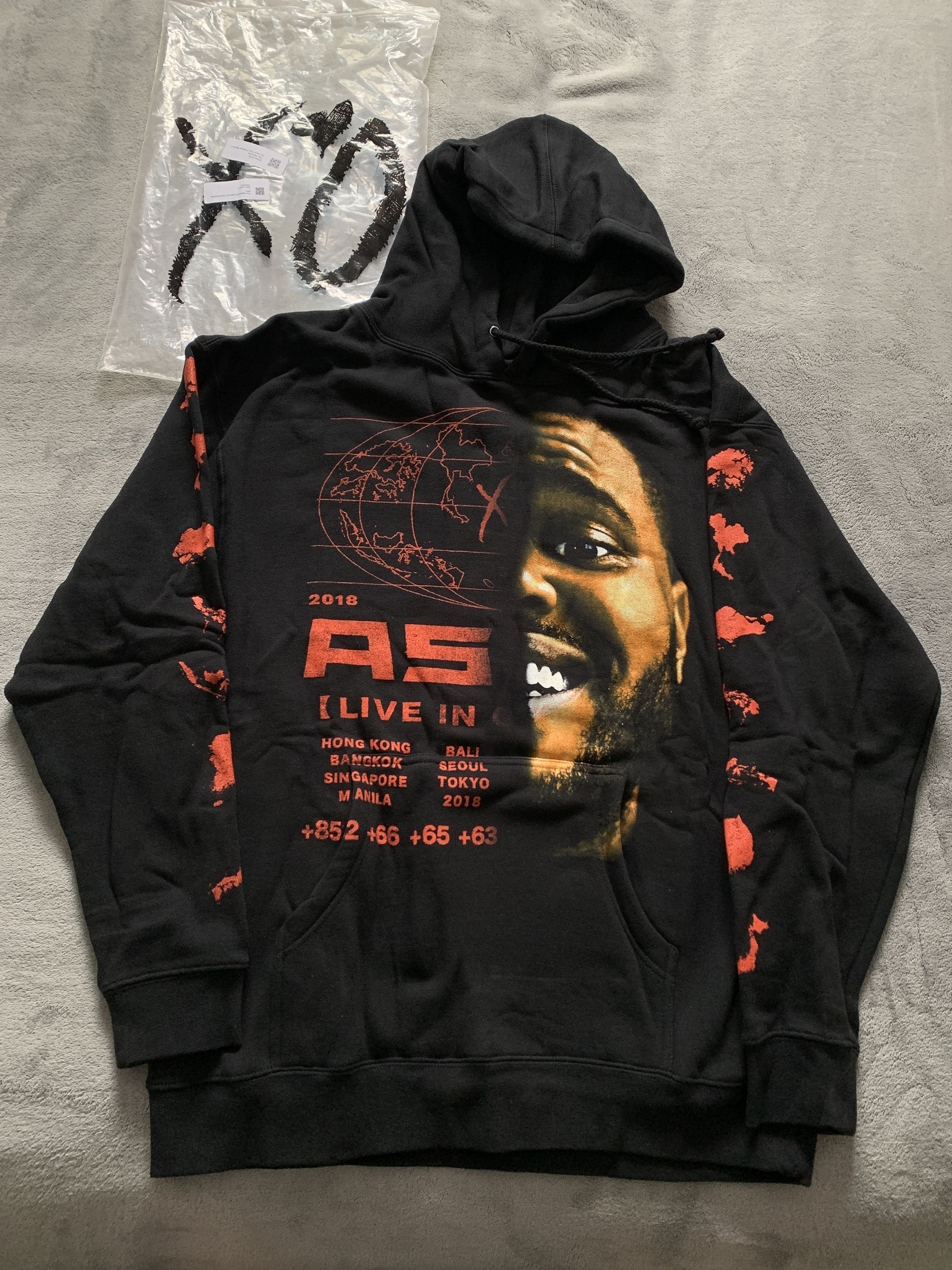 image of The Weeknd Xo Asia Tour Pullover Hoodie in Black, Men's (Size XL)