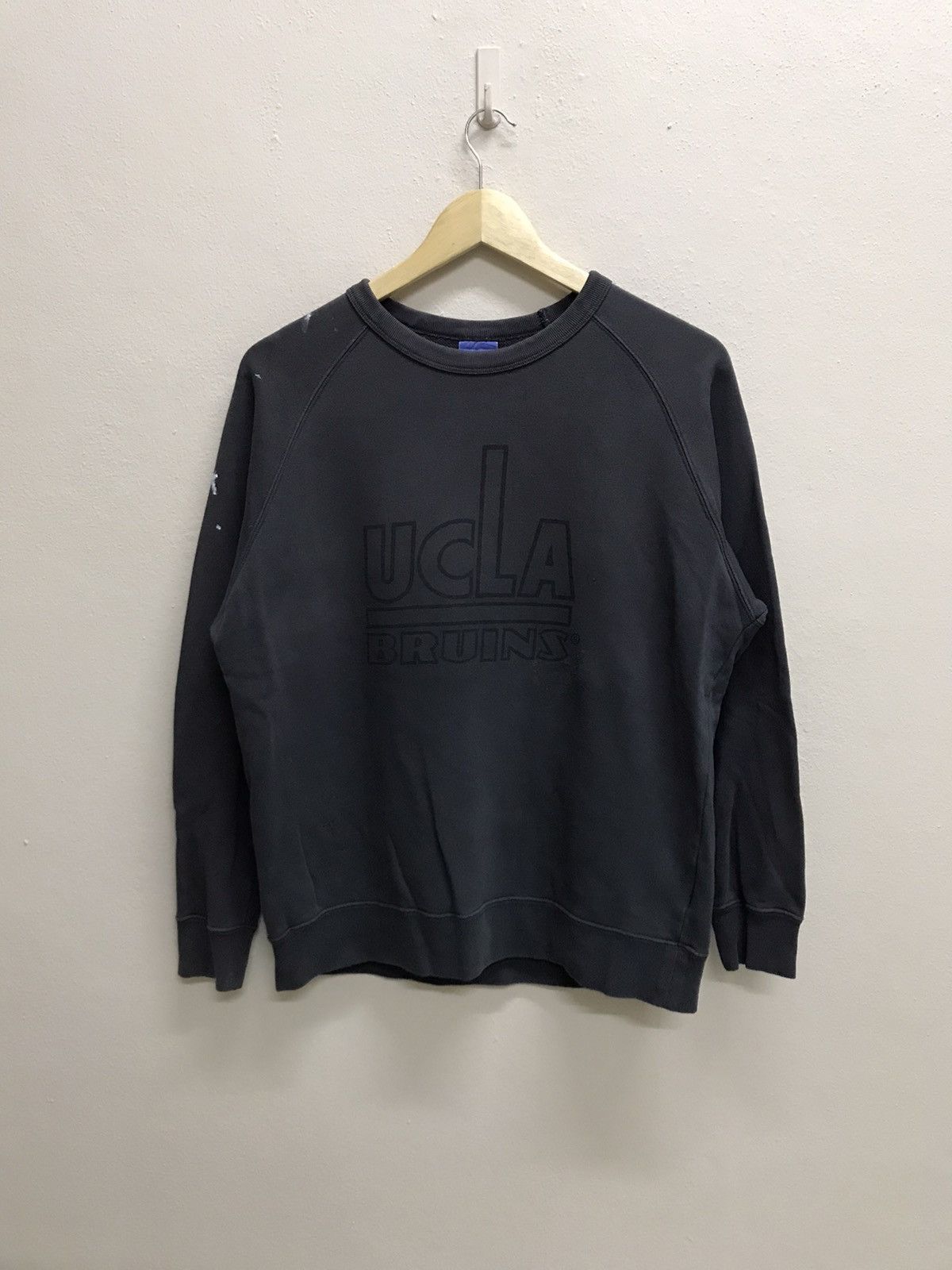 NANO universe VINTAGE UCLA BRUINS NANO UNIVERSE BIGLOGO SWEATSHIRT Size US M / EU 48-50 / 2 - 3 Thumbnail
