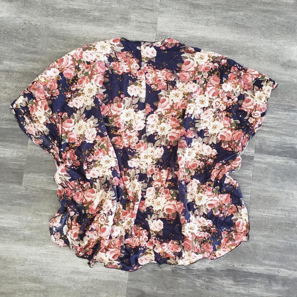 Designer Navy Pink Floral BL Cover Up Size ONE SIZE - 2 Thumbnail
