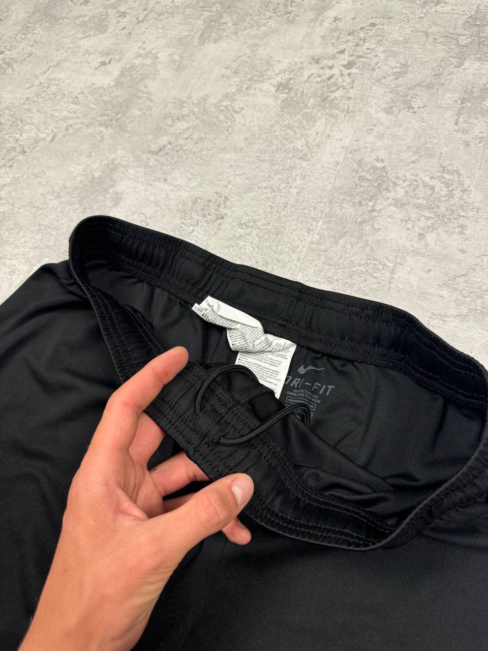 Nike Nike Black Shorts Dri Fit Size XL Size US 35 - 5 Thumbnail