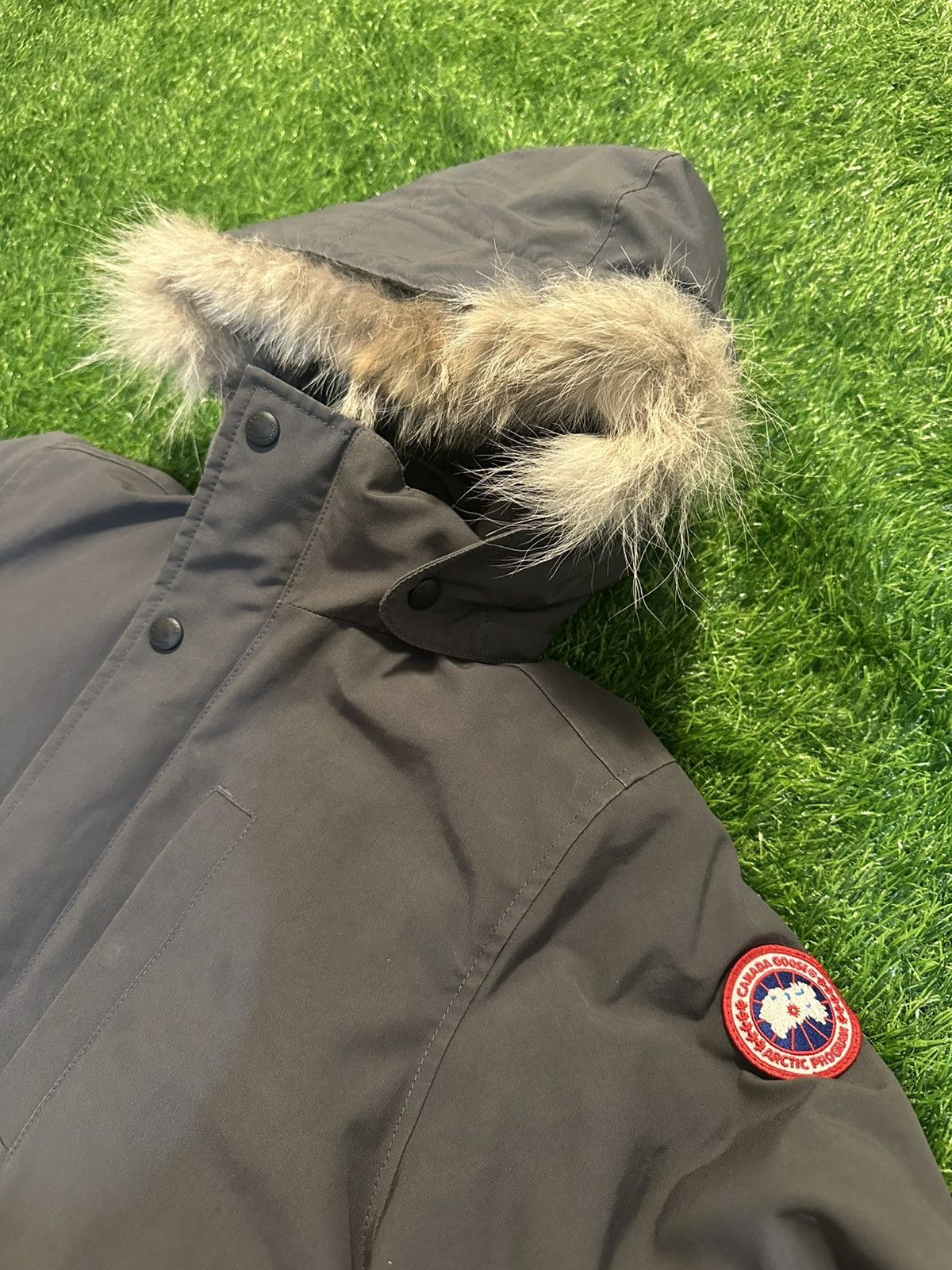 Canada Goose Canada Goose Heritage With Fur Jacket Size Youth Lrg 14-16Y Size US XXS / EU 40 - 3 Thumbnail