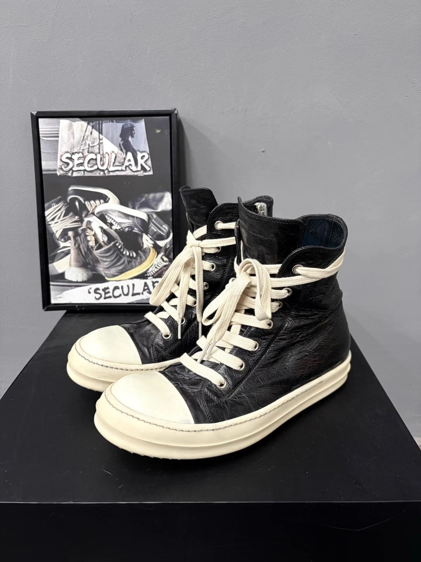 Rick Owens Rick Owens 17SS Distressed Leather High-Top Sneakers K34 Size US 6.5 / EU 39-40 - 1 Thumbnail