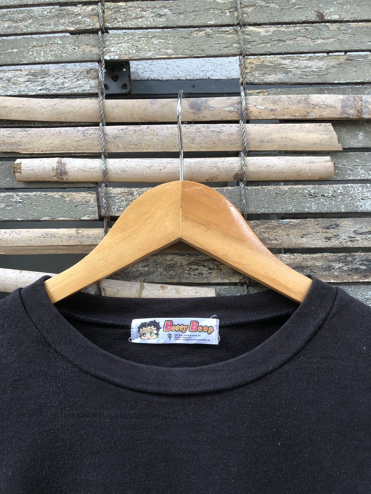 Cartoon Network × Japanese Brand × Vintage Vintage Y2K Betty Boop Snowboard Backhit Tshirt Size US L / EU 52-54 / 3 - 12 Thumbnail