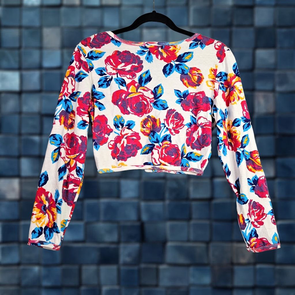 Vintage VINTAGE Bongo Women's Size Small Floral Cropped Cardigan Y2K Long Sleeve Size S / US 4 / IT 40 - 1 Thumbnail