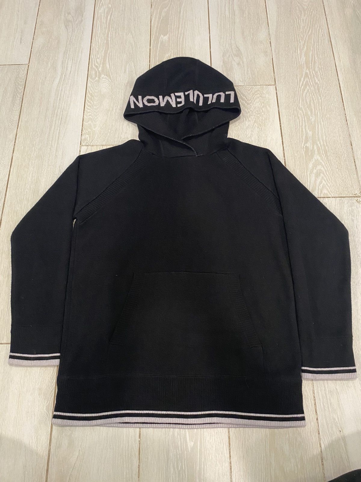 Lululemon Lululemon Black Sweater Hoodie Size S / US 4 / IT 40 - 1 Thumbnail