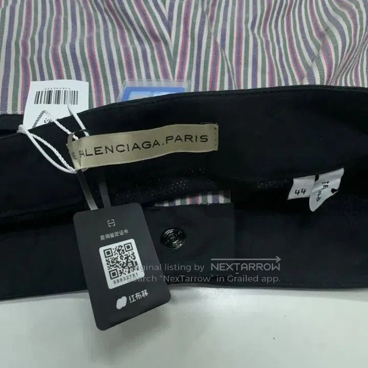 Balenciaga Balenciaga Striped Versatile Shorts for Men and Women. Size US 44 / EU 60 - 4 Thumbnail