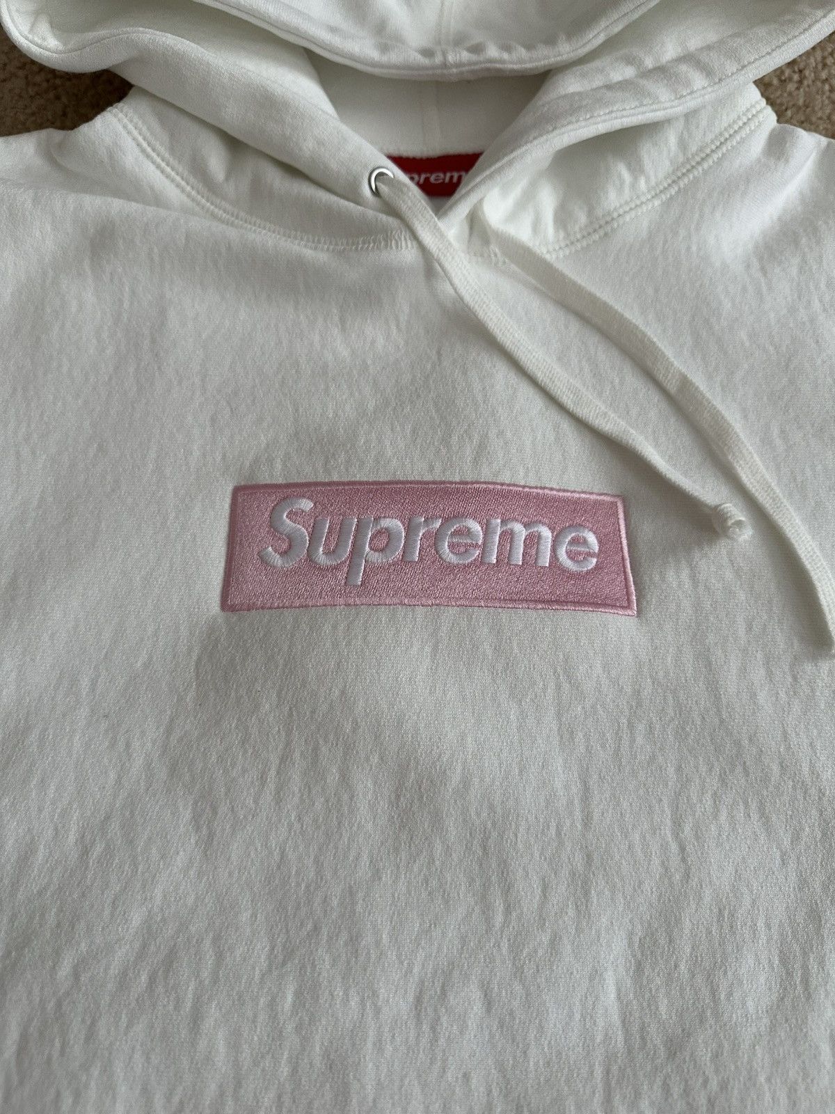 Supreme Supreme Box Logo Hoodie FW25 White/Pink Size US M / EU 48-50 / 2 - 2 Thumbnail