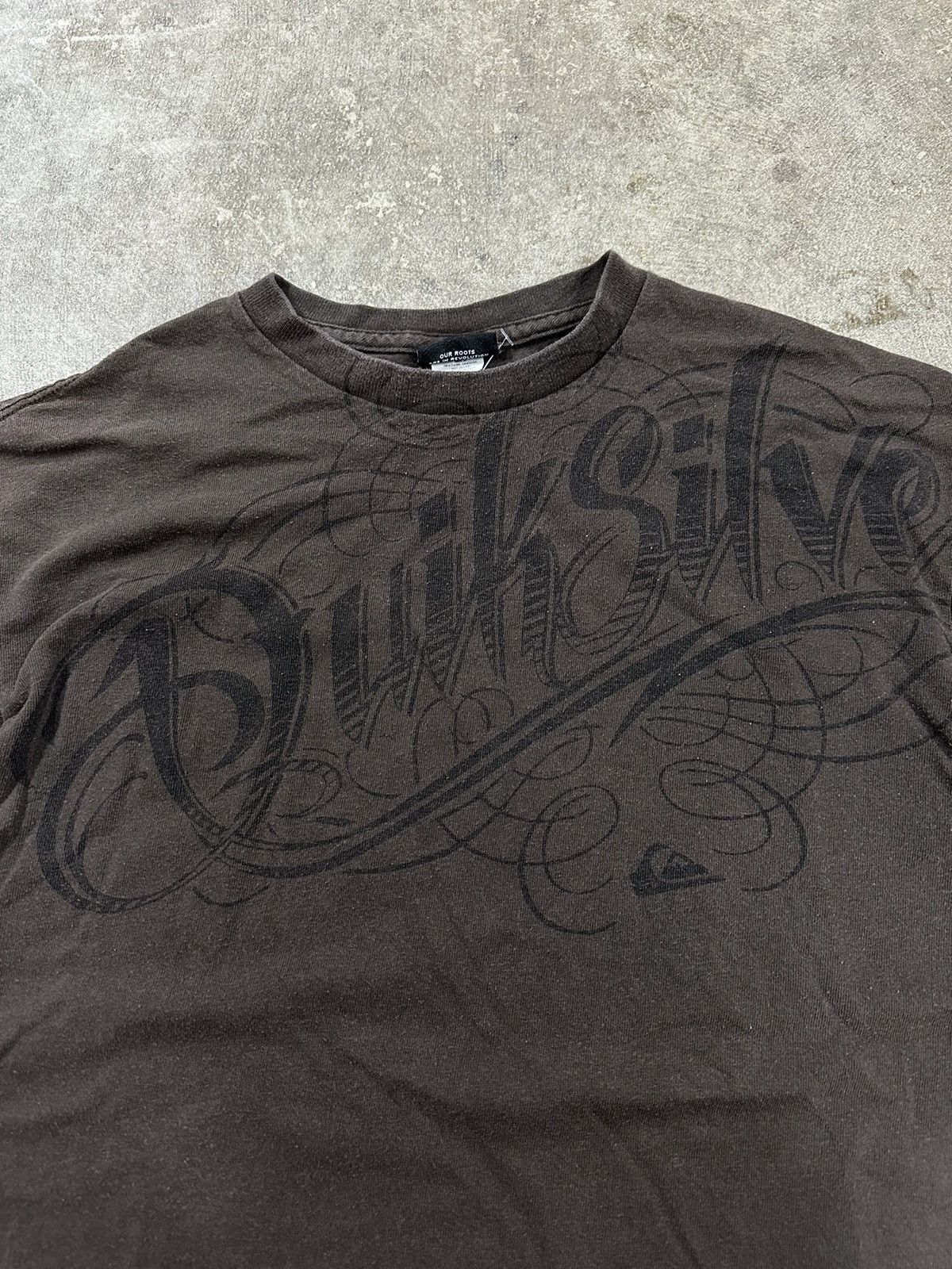 Quiksilver Crazy Y2K Quicksilver Tribal Grunge Skater Emo T-Shirt Size US L / EU 52-54 / 3 - 5 Thumbnail