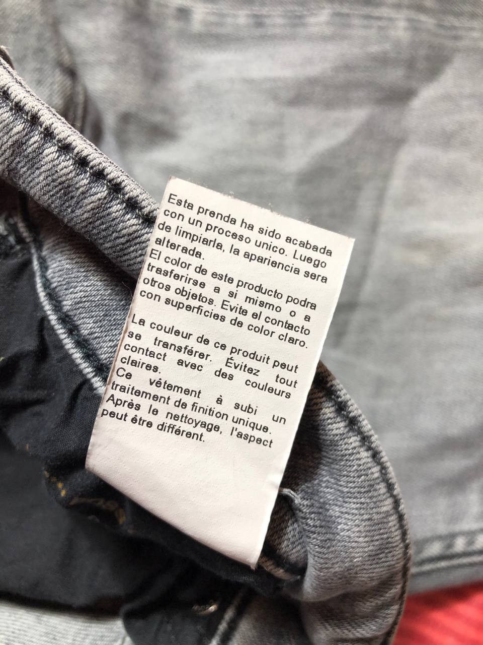 Hugo Boss Dirty Painted Distressed Thrashed Faded Baggy Jeans Y2K Size US 32 / EU 48 - 13 Thumbnail