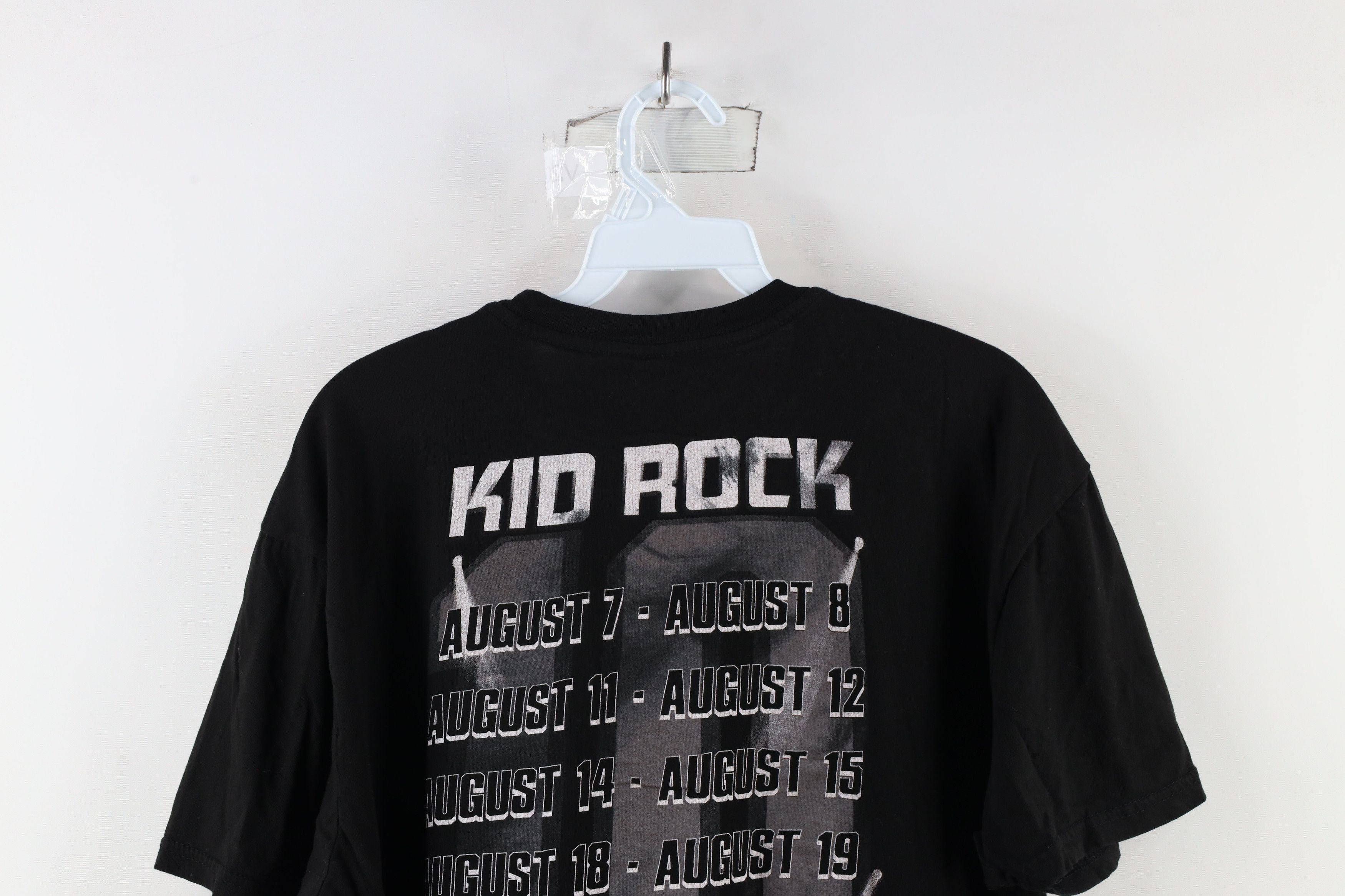Vintage Y2K First Kiss Cheap Date Tour Kid Rock Band T-Shirt Black Size US XL / EU 56 / 4 - 11 Thumbnail