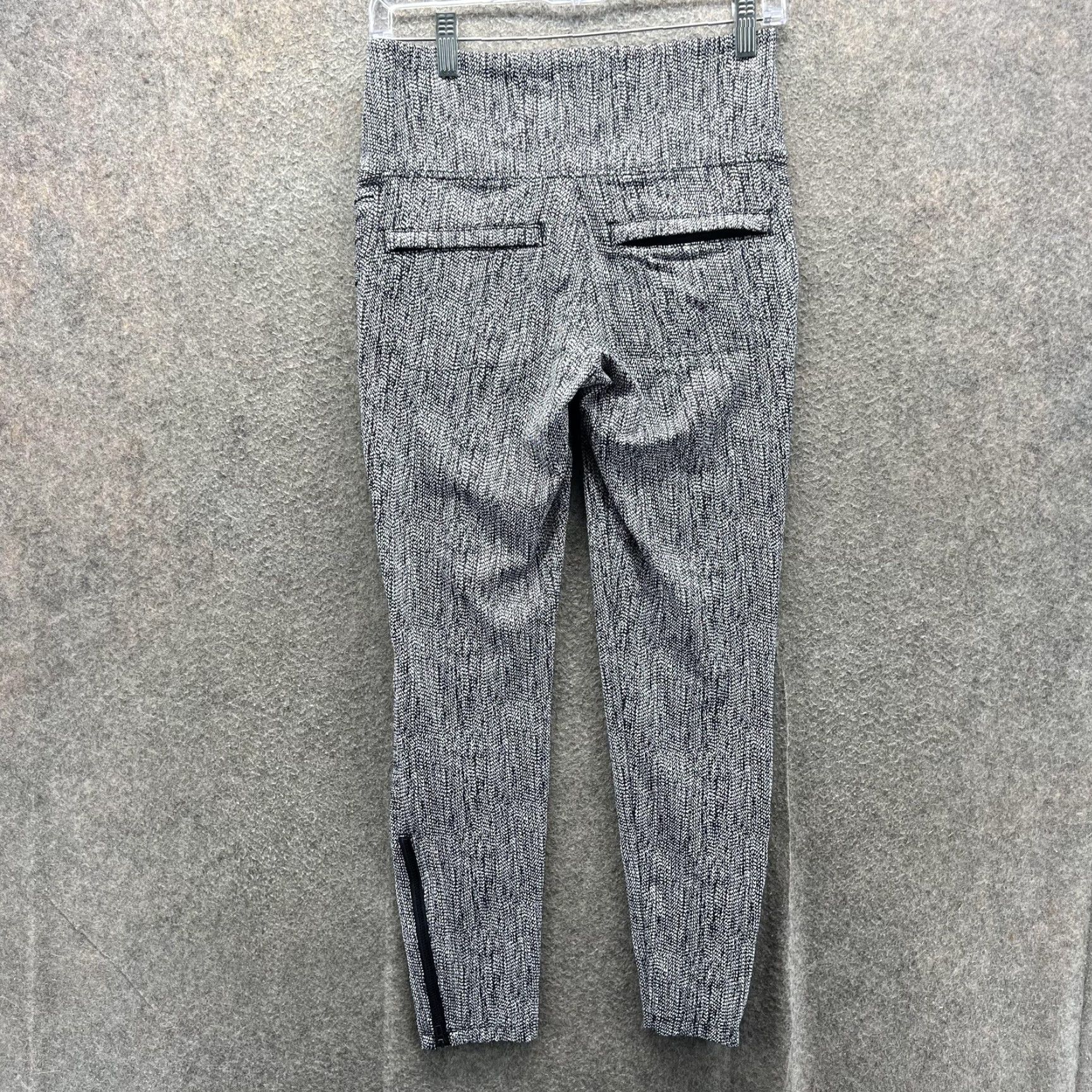 Athleta Athleta Leggings Womens Small Gray Textured Knit Ankle Zip High Rise Yoga Pants Size 28" / US 6 / IT 42 - 6 Thumbnail