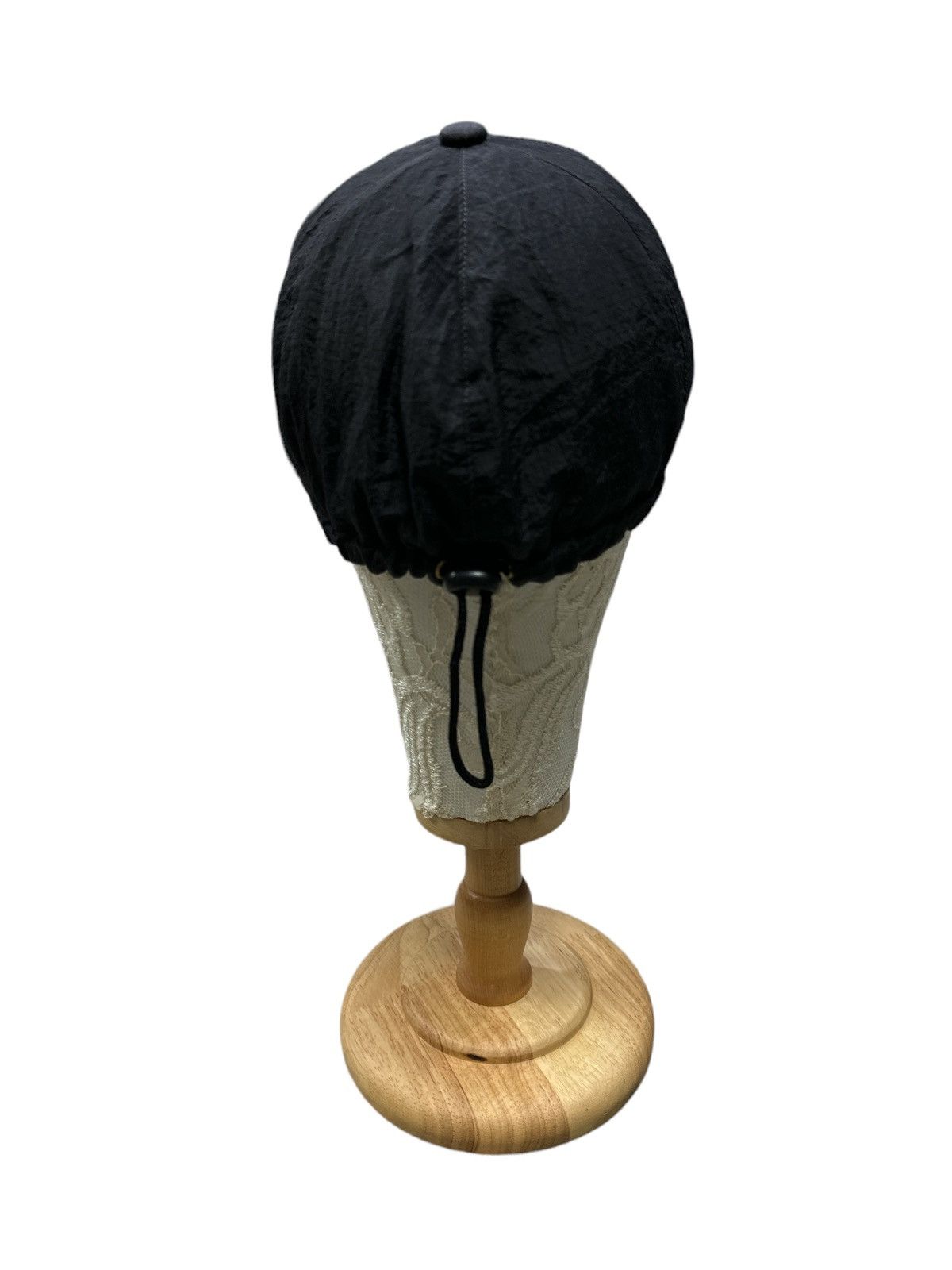 Stone Island VINTAGE STONE ISLAND 6 PANEL LOGO NYLON CAP Size ONE SIZE - 3 Thumbnail