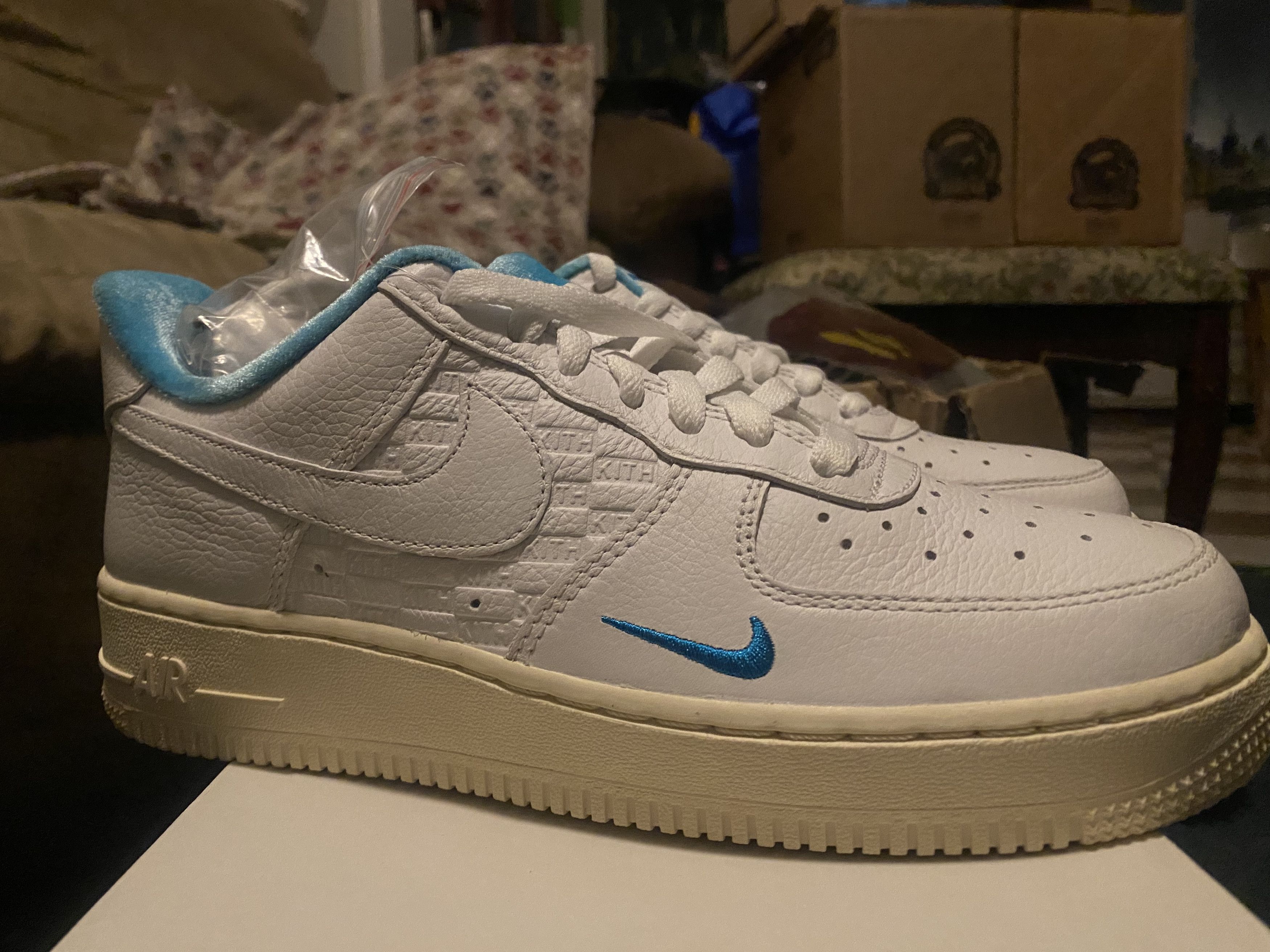 Kith × Nike Nike X Kith Hawaii Release Blue/White/Beige 6.5 US men 8 w Size US 6.5 / EU 39-40 - 1 Thumbnail