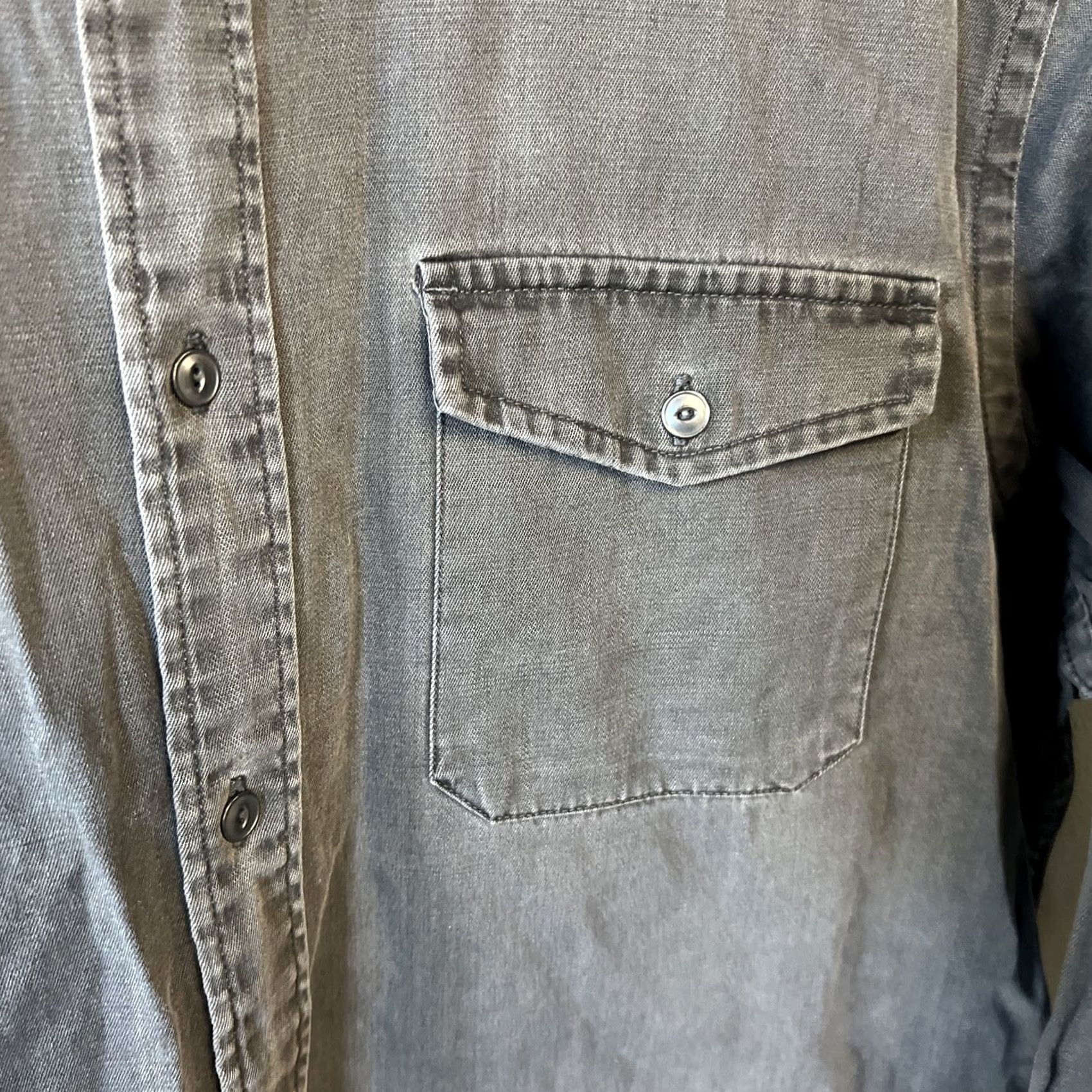UNTUCKit UNTUCKit Mens Gray Cotton Button-Up Shirt Pockets XL Button-Down Collared Long Sleeve Regular Fit Classic Designer Mens Shirts Size US XL / EU 56 / 4 - 3 Thumbnail