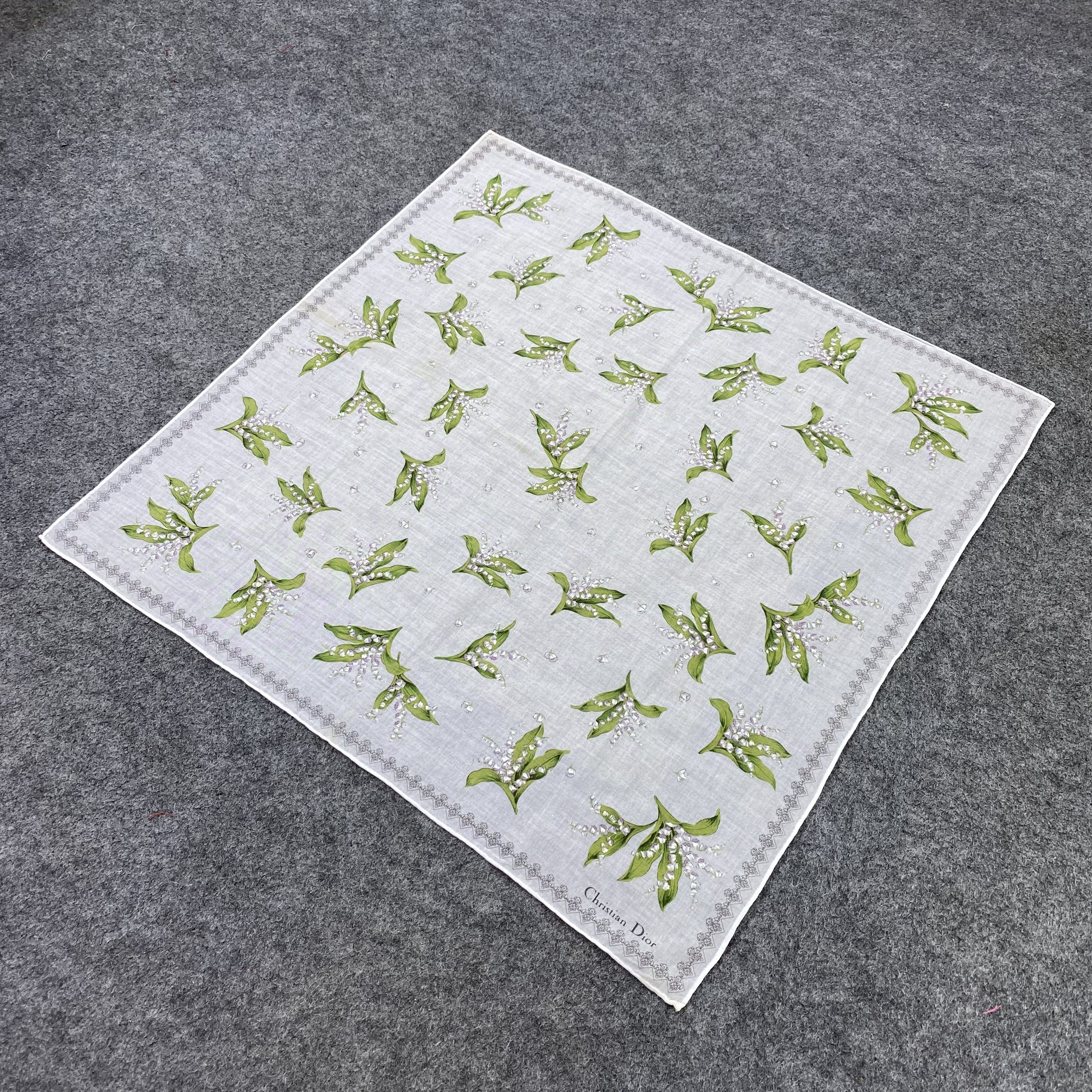Japanese Brand Christian Dior Handkerchief / Bandana / Neckerchief-B2358 Size ONE SIZE - 4 Thumbnail