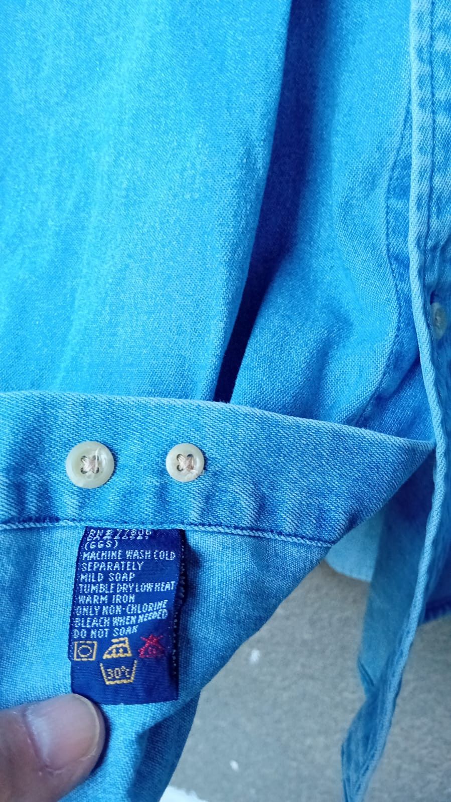 Tommy Hilfiger × Vintage Tommy Hilfiger Vintage Denim Shirt Big Back Spell Out sz L Size US L / EU 52-54 / 3 - 10 Thumbnail