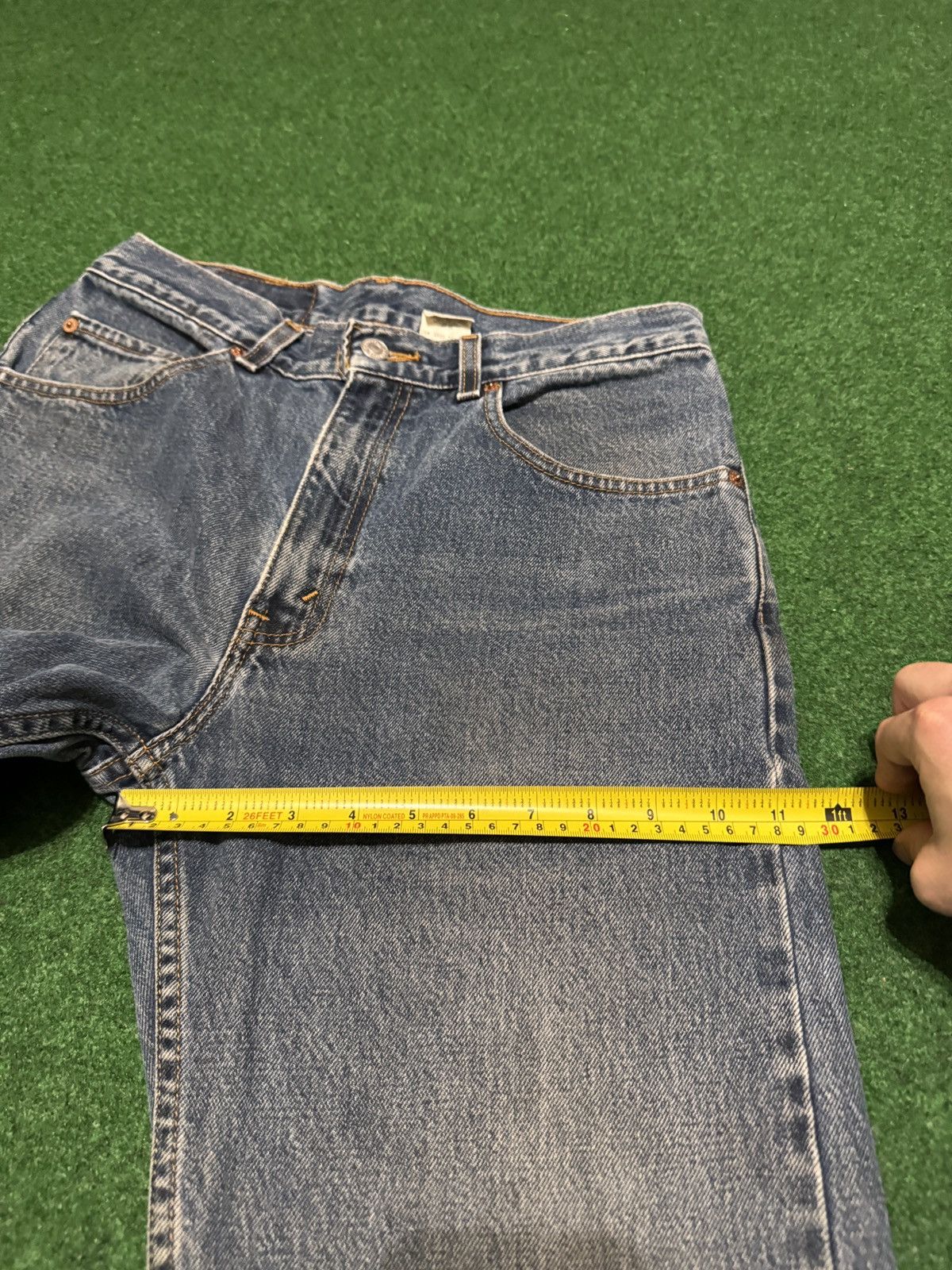 Levi's Vintage Clothing Levis 505 Vintage 90s 32x32 Straight Leg Medium Wash Jeans Size US 32 / EU 48 - 10 Thumbnail