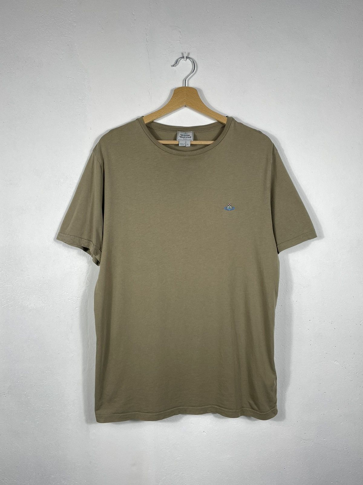 Vintage × Vivienne Westwood Vivienne Westwood Khaki T Short Tee Mini Logo Orb Size US L / EU 52-54 / 3 - 1 Thumbnail