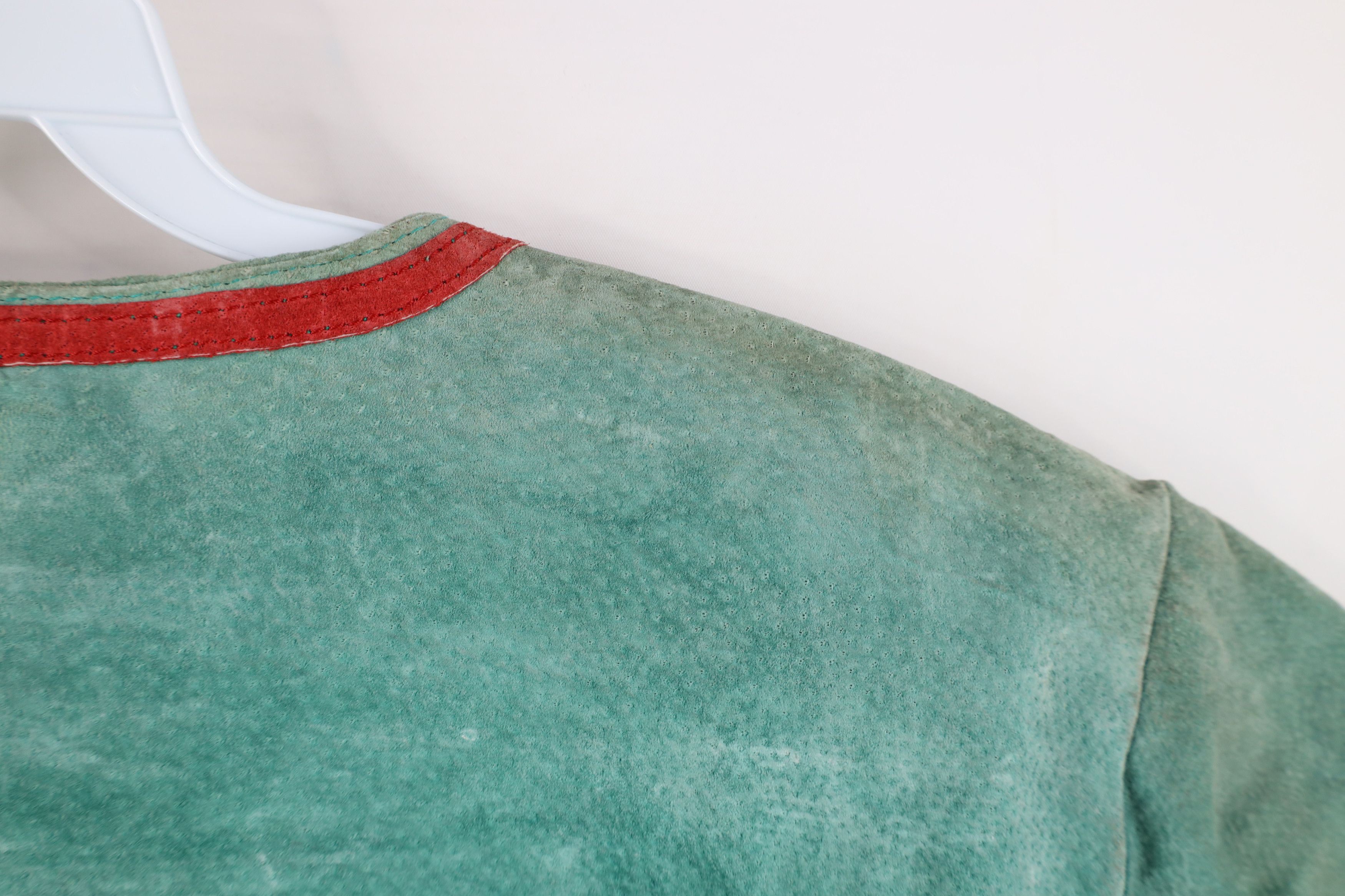 Vintage Deadstock Vintage 90s Streetwear Leather Henley Shirt Green Size US M / EU 48-50 / 2 - 13 Thumbnail