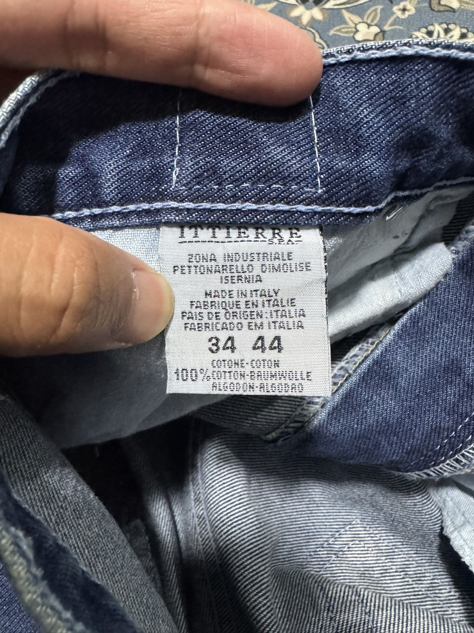 Versace × Versace Jeans Couture × Vintage Vintage Versace Jeans Couture Classic Blue Denim Jeans Size US 34 / EU 50 - 10 Thumbnail