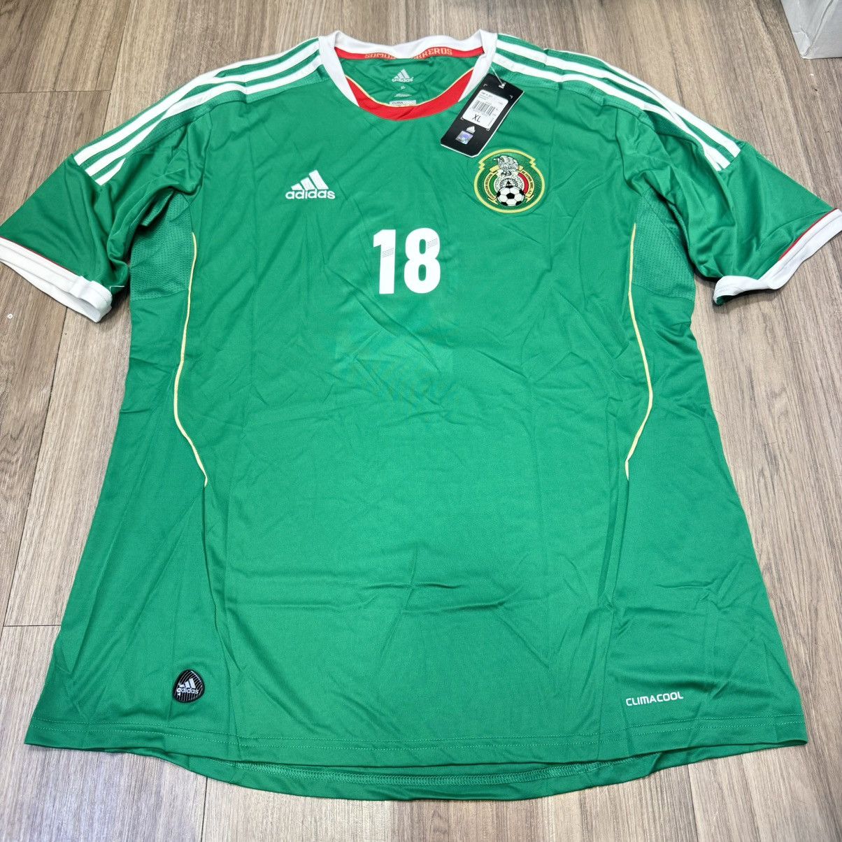 Adidas Mexico 11/13 home shirt #18 Guardado (bnwt) Size US XL / EU 56 / 4 - 1 Thumbnail