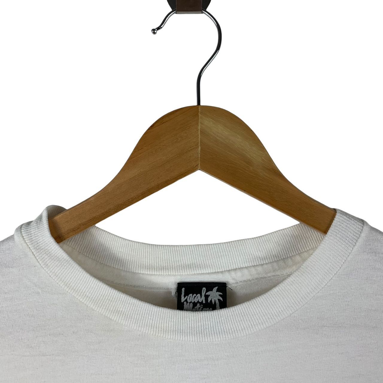 Vintage Vintage 90s LOCAL MOTION big logo back hit Surfing tee Size US L / EU 52-54 / 3 - 5 Thumbnail