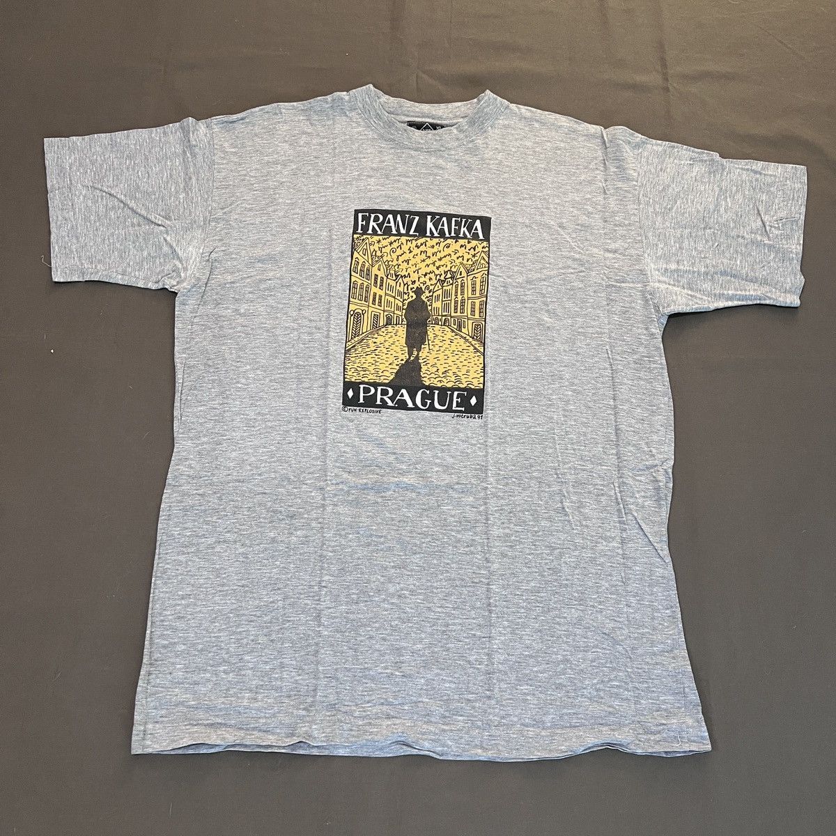 Vintage Vintage Franz Kafka Prague Art Tee Shirt Size US XL / EU 56 / 4 - 2 Thumbnail