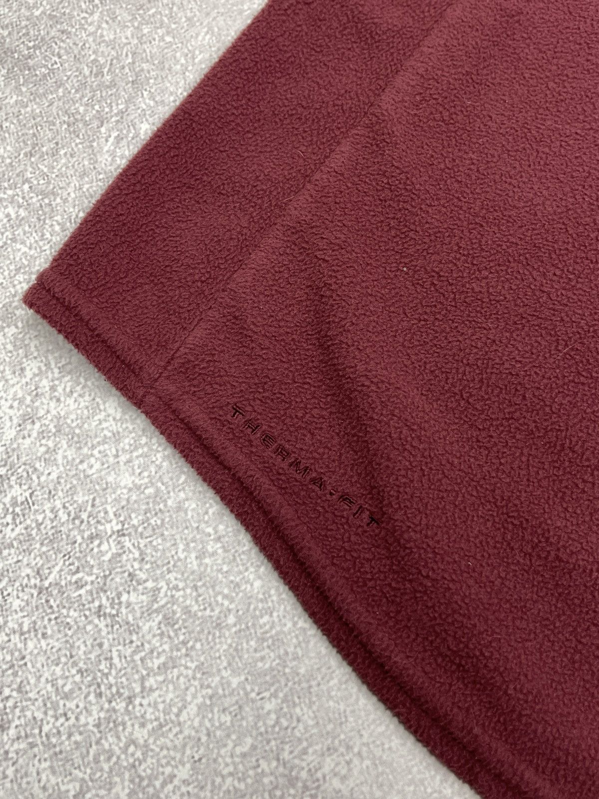 Nike ACG Vintage Nike ACG Therma-Fit 1/4 Zip Fleece Burgundy Size US XL / EU 56 / 4 - 6 Thumbnail