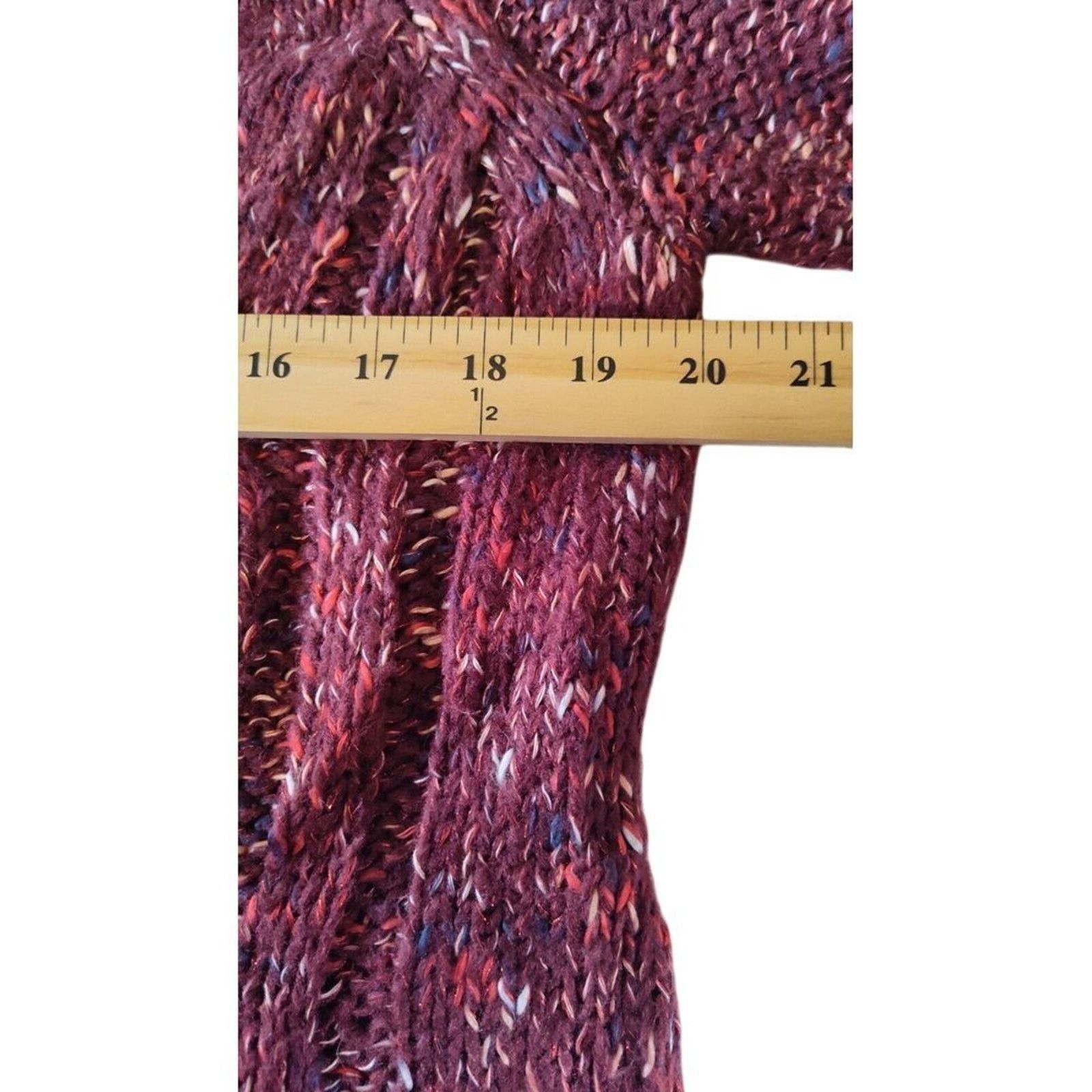 St. Johns Bay St Johns Bay Sweater Women's XL Eyelet Burgundy Cable Knit Size XL / US 12-14 / IT 48-50 - 5 Thumbnail