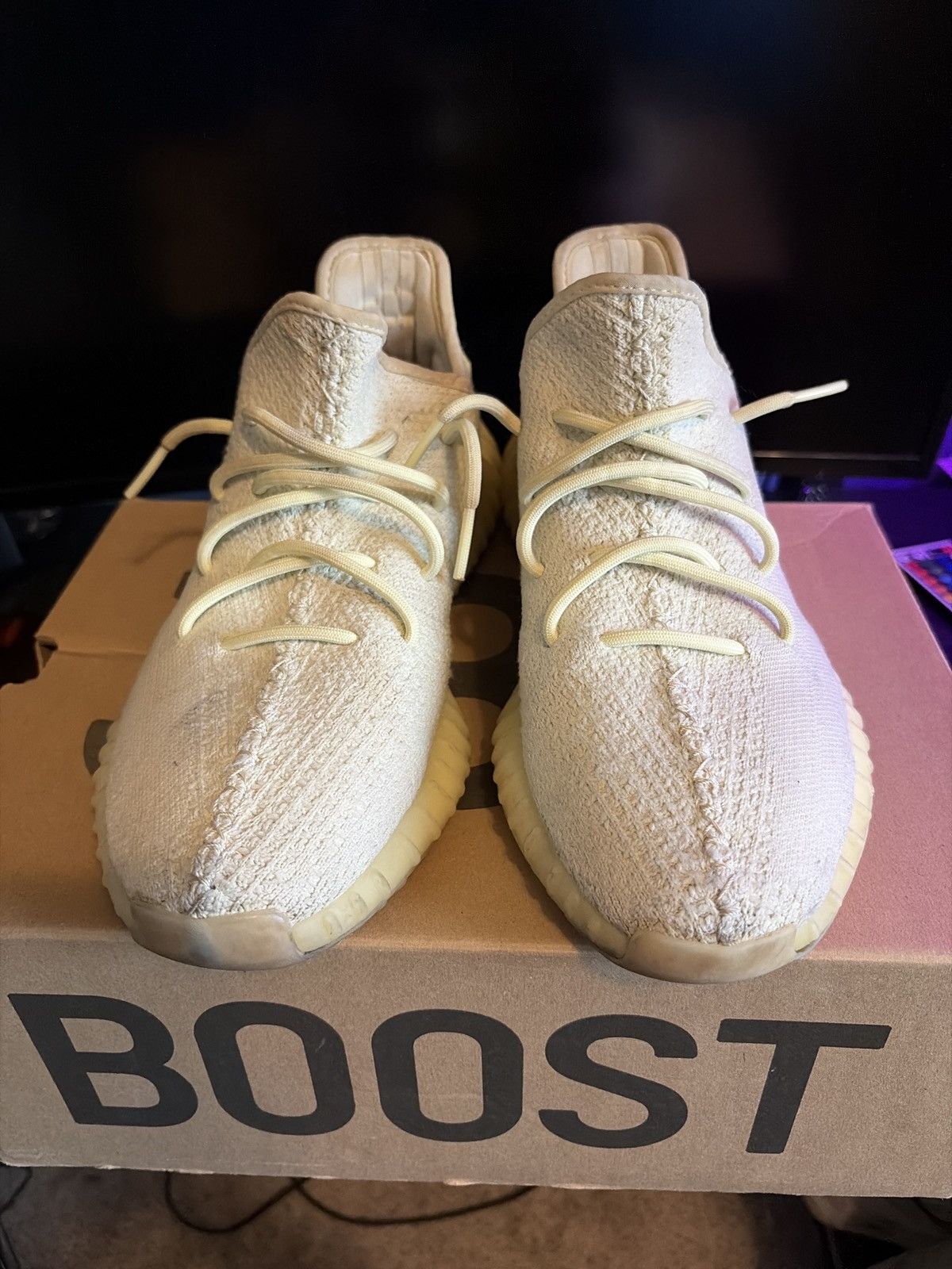 Yeezy Yeezy 350 v2 butters Size US 10.5 / EU 43-44 - 3 Thumbnail