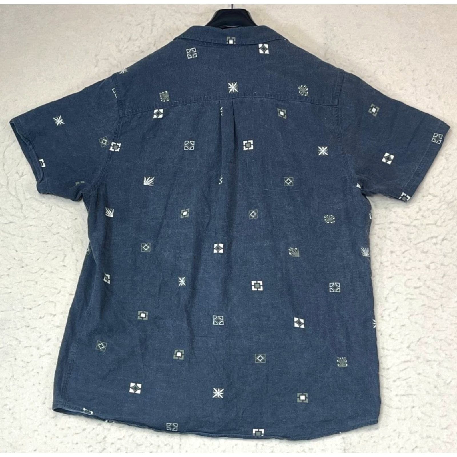 Rip Curl RIP CURL Shirt Button Up Beach Cotton Blue XL Men Short Sleeve Collared Anchors Surf Wear Casual Surf Beach Size US XL / EU 56 / 4 - 2 Thumbnail