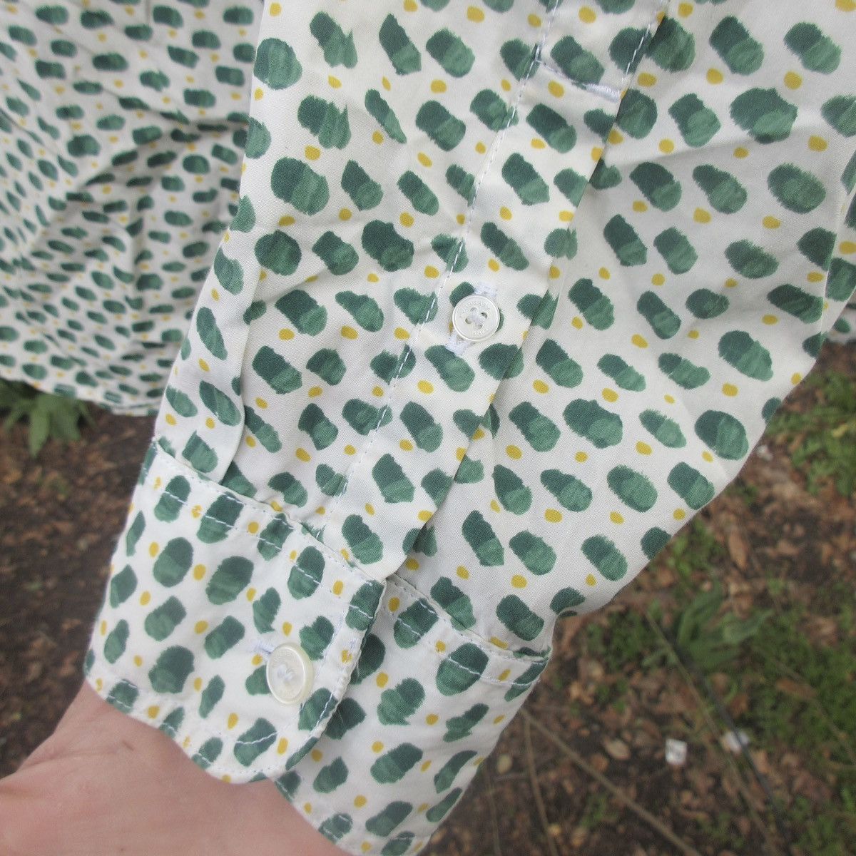 Burberry Vintage Burberry Brit Patterned Silk Button Up Shirt Green Size US L / EU 52-54 / 3 - 5 Thumbnail