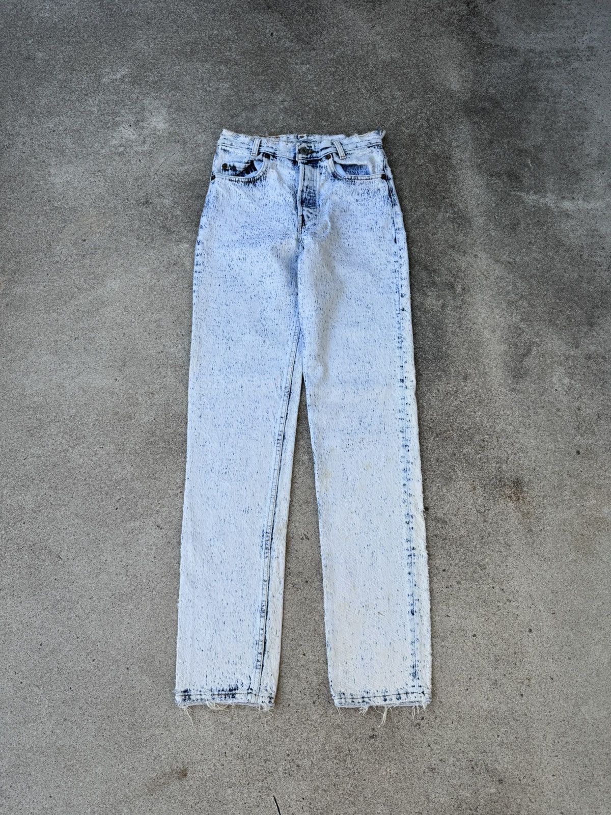 Levi's × Vintage Vtg 90’s Levis 701xx Buttonfly Acid Wash Jeans Student 26x31 Size 26" / US 2 / IT 38 - 2 Thumbnail