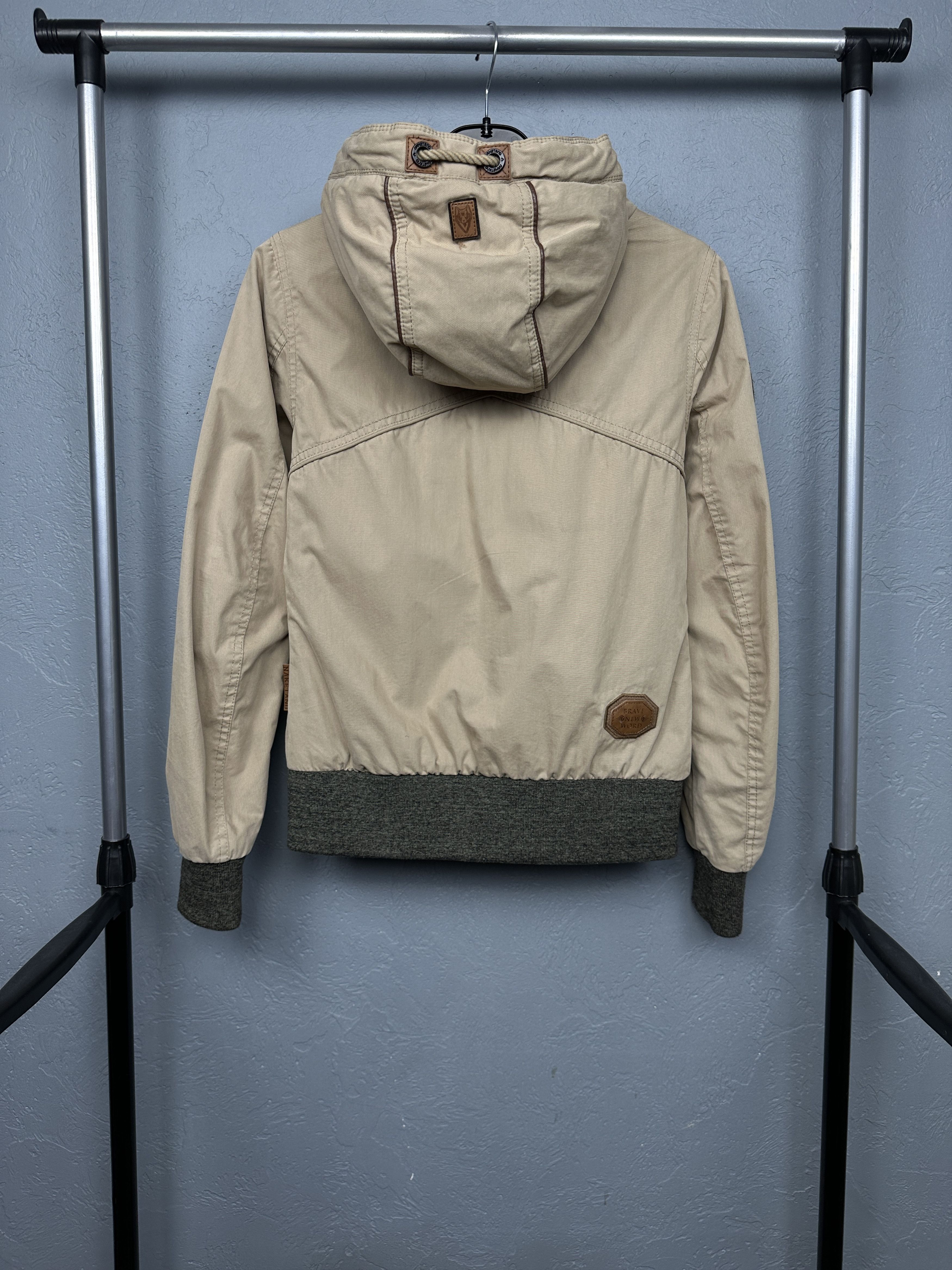 Naketano Naketano Womens Hooded Insulated Jacket Size XS / US 0-2 / IT 36-38 - 8 Thumbnail