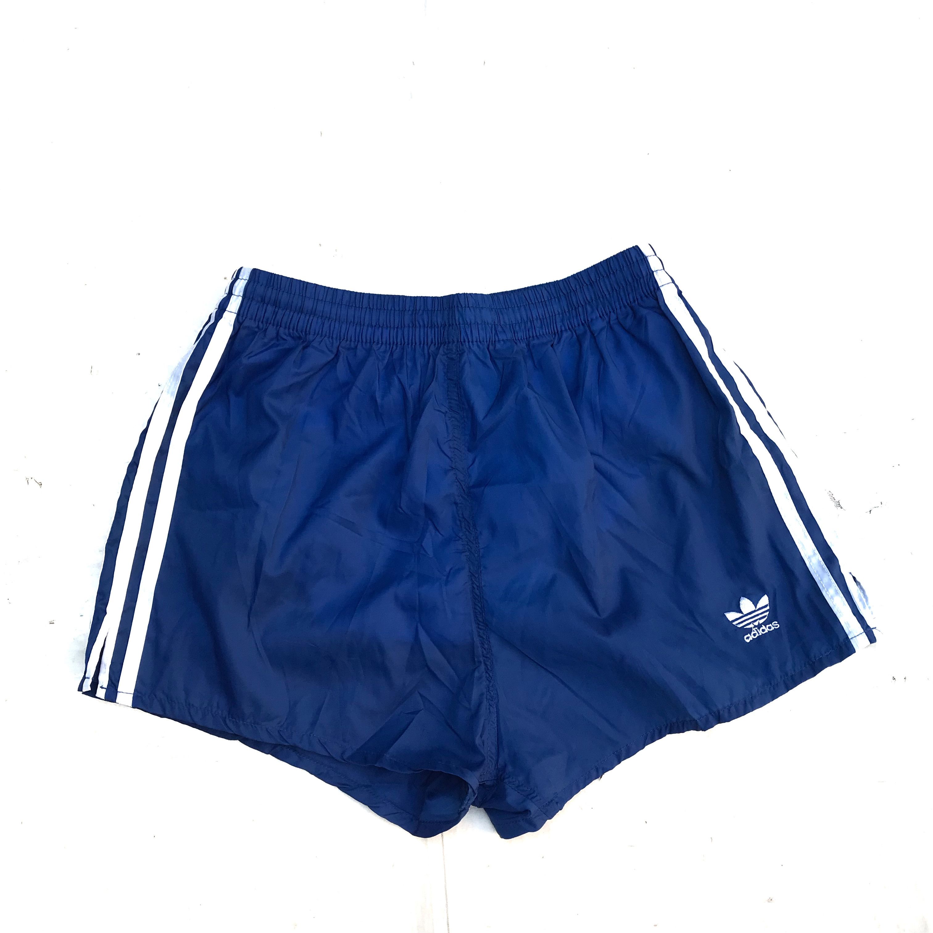 Adidas Vintage adidas Short Pants Classic Navy Blue Size US 36 / EU 52 - 2 Thumbnail