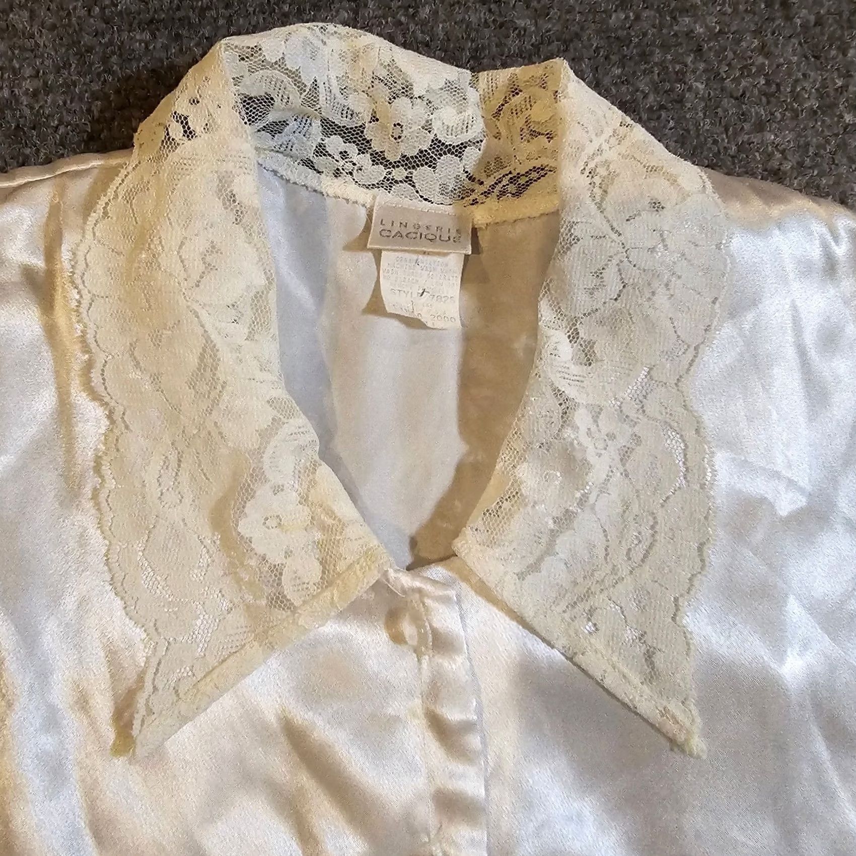 Vintage Cacique Nightgown Women Small White Satin Sheer Lace Bridal Y2K Vintage Shirt Dress Womens Lingerie 90s Theatre Size ONE SIZE - 2 Thumbnail