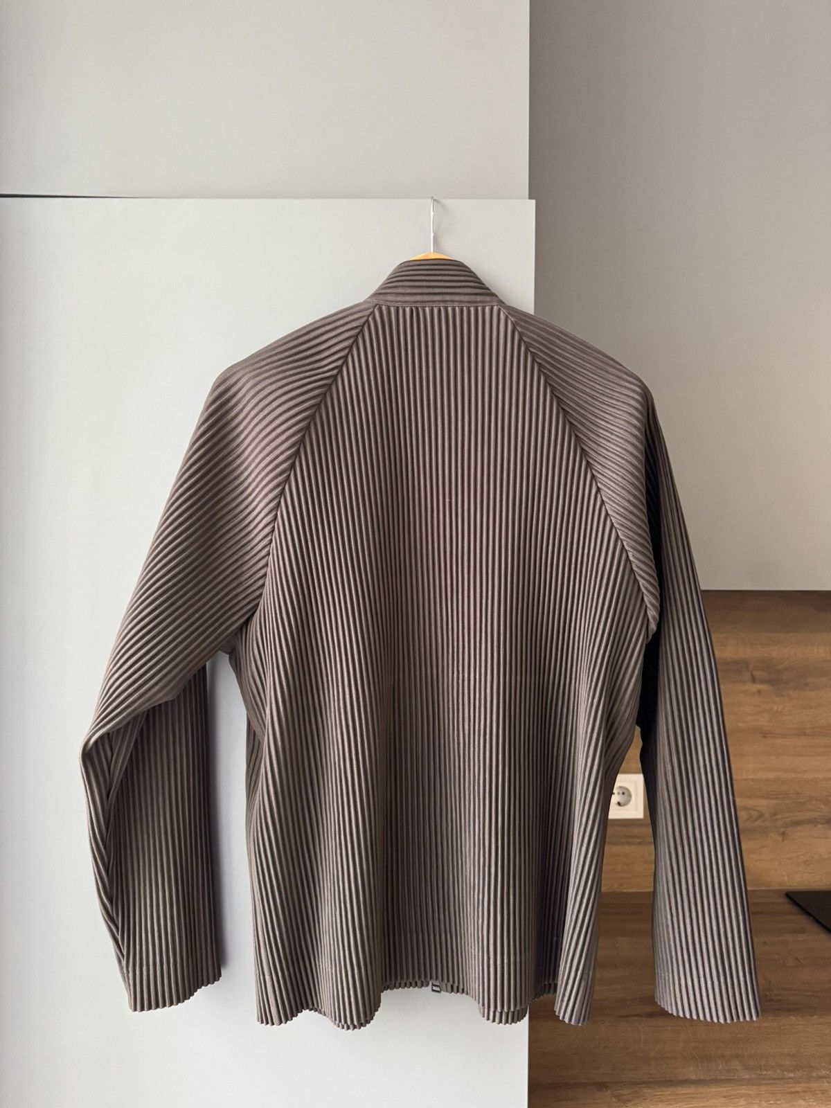 Homme Plisse Issey Miyake Issey Miyake Homme PLISSE Jacket Size M-L Size US M / EU 48-50 / 2 - 5 Thumbnail