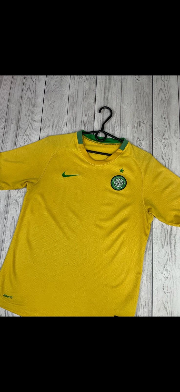 Nike Vintage nike Celtic soccer jersey size XL yellow rare Size US XL / EU 56 / 4 - 2 Thumbnail