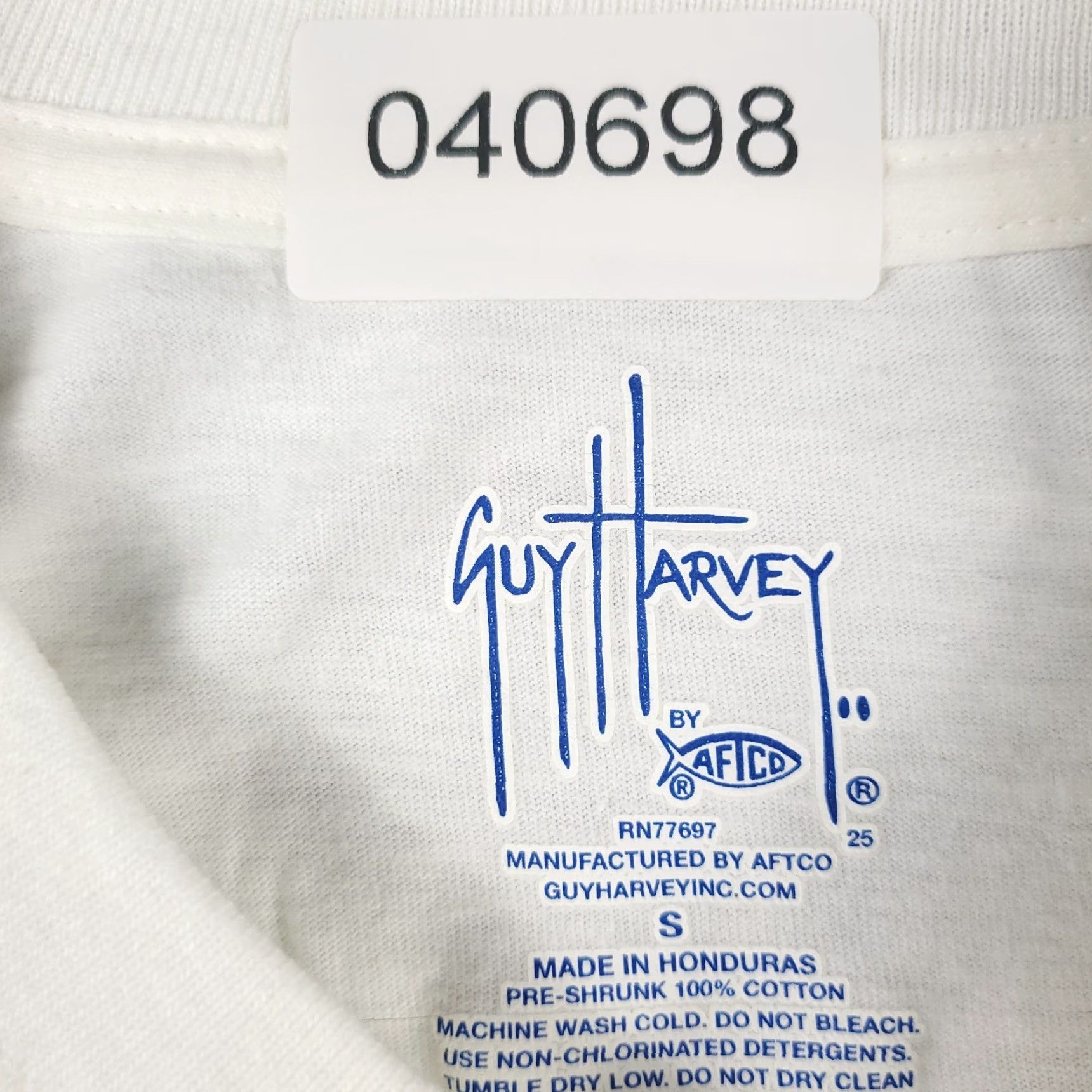 Guy Harvey Guy Harvey T-Shirt Mens Small White Classic Logo Shirt Short Sleeve Men Size US S / EU 44-46 / 1 - 7 Thumbnail