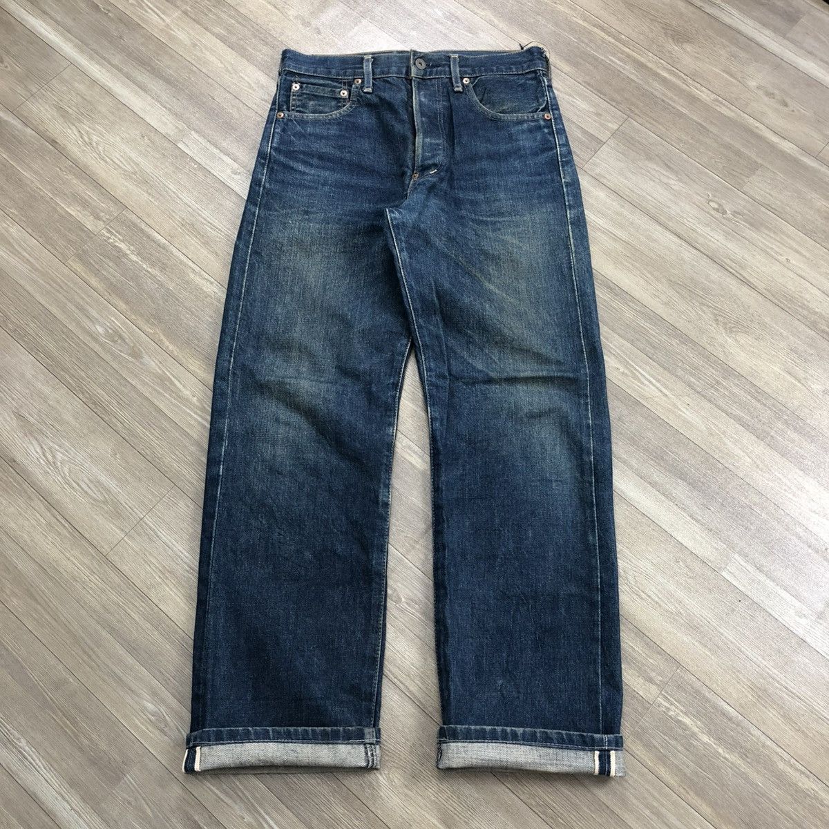 Levi's × Levi's Vintage Clothing × Vintage 🇯🇵 1990s Levis 701xx Selvedge Buckle Back Faded Blue Jeans Size US 30 / EU 46 - 3 Thumbnail
