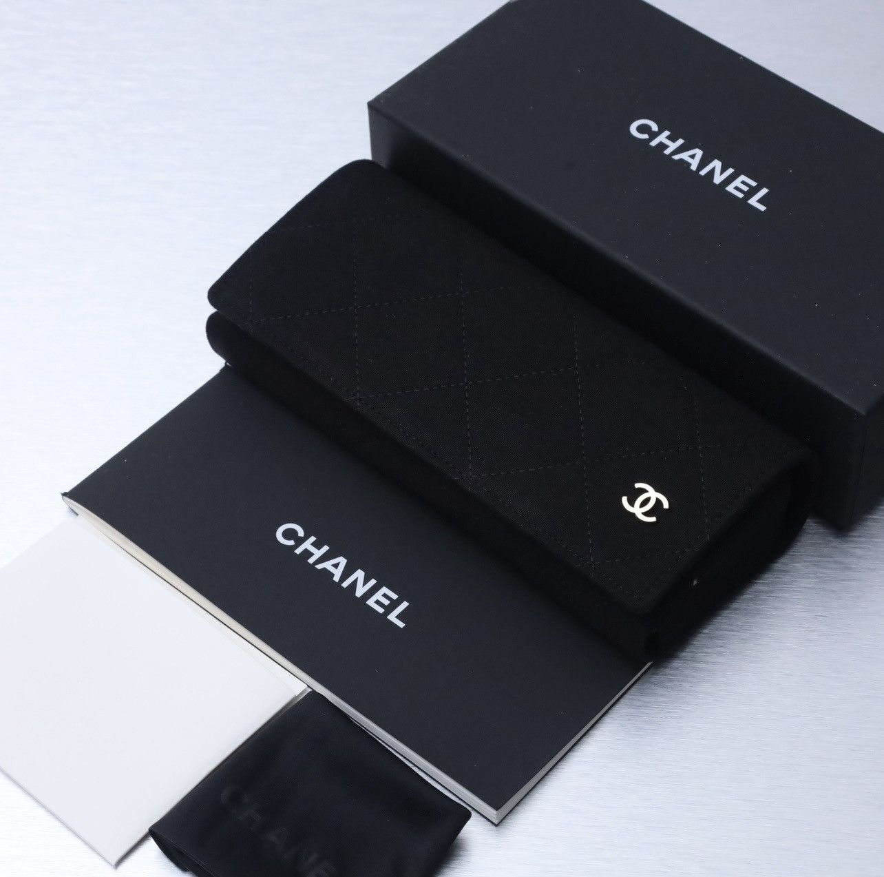 Chanel CHANEL 0CH5408 SUNGLASSES Size ONE SIZE - 9 Thumbnail