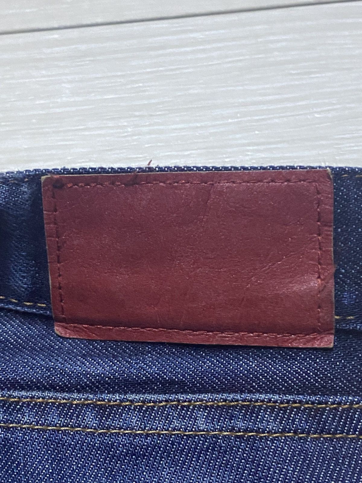 Undercover × Uniqlo Vintage Uniqlo Selvedge Blue wash Distressed Slim Fit Jeans Size US 35 - 11 Thumbnail